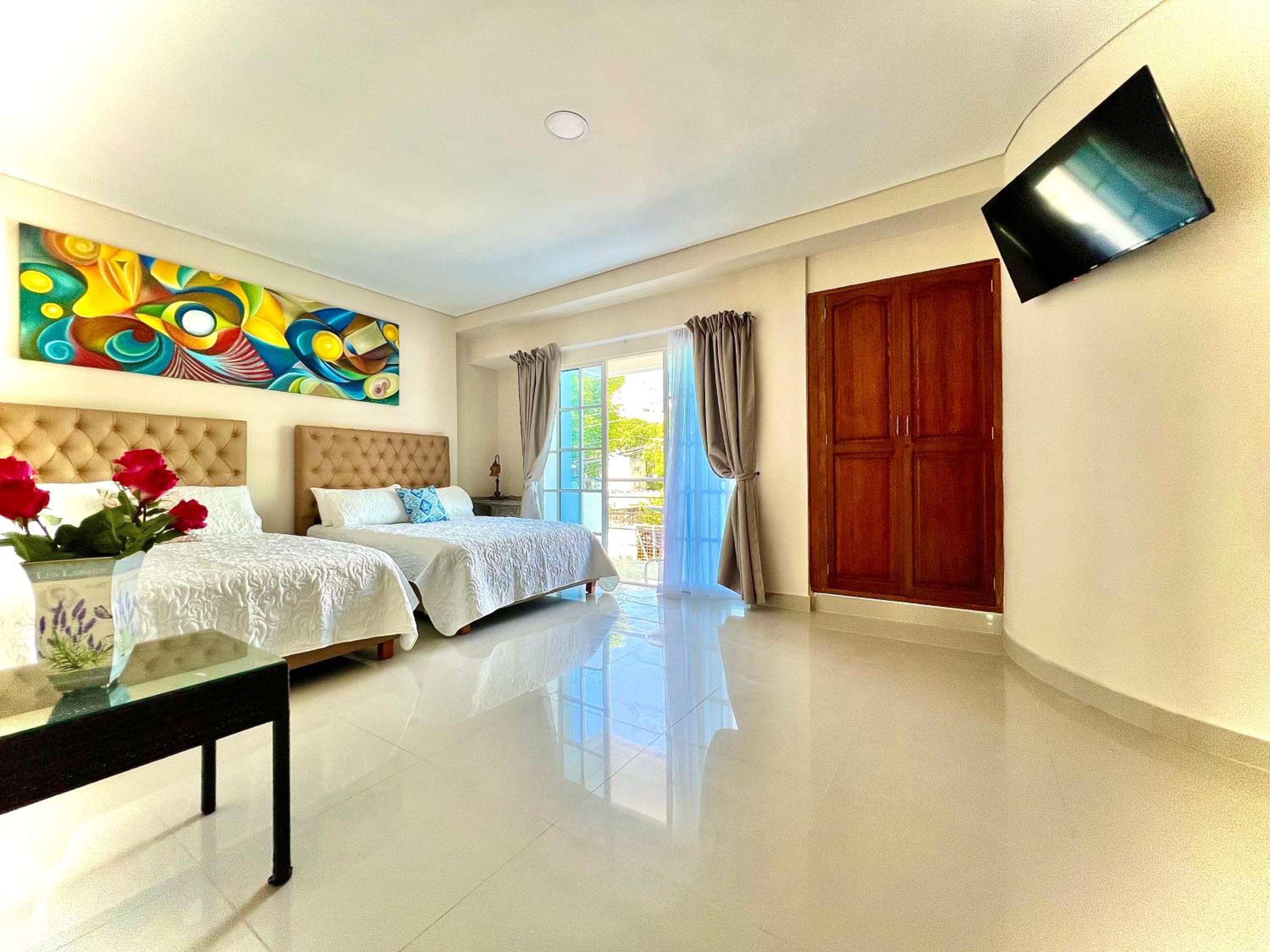 Family Suite with Balcony photo 1