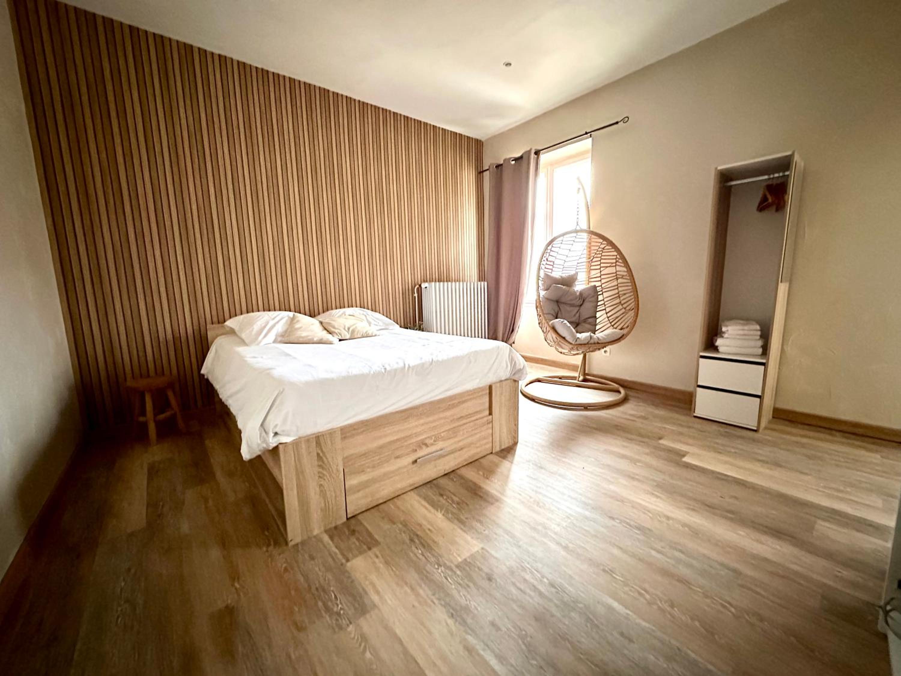 Standard Double Room - Photo 4