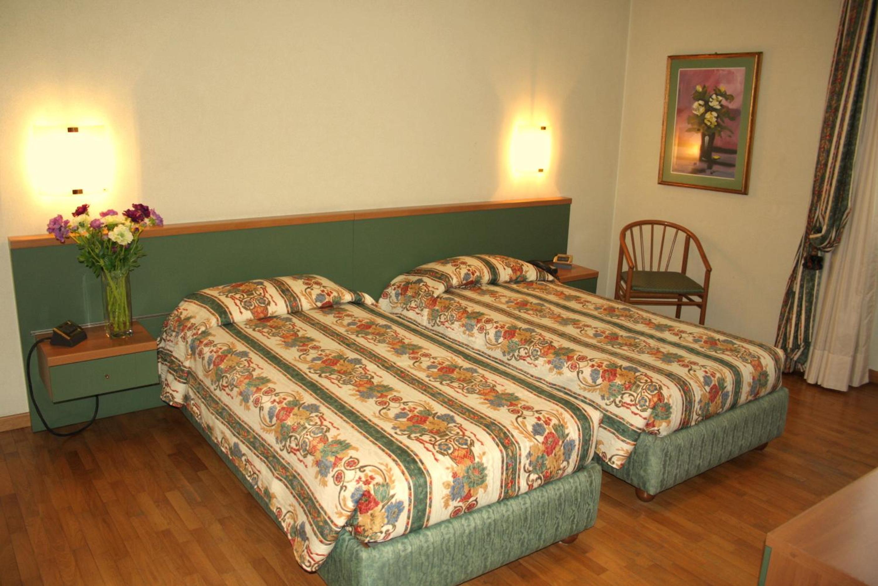 Two Connecting Double Rooms photo 1