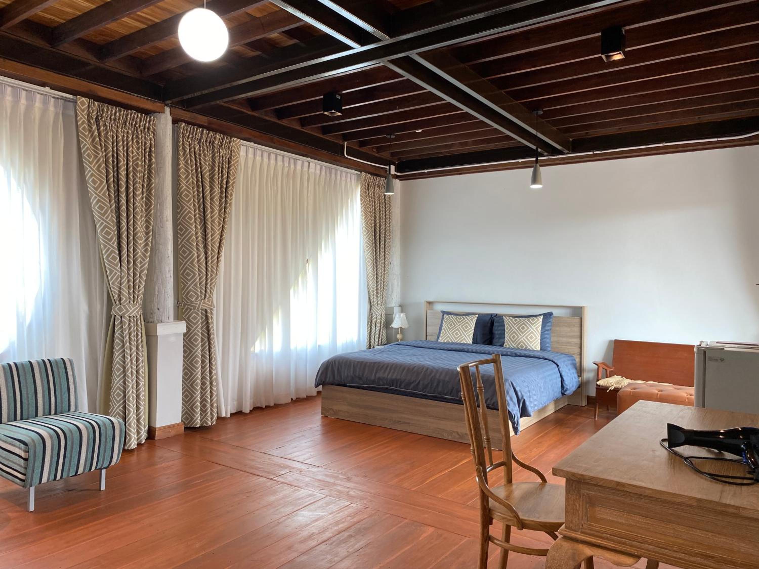 One-Bedroom Chalet - Photo 14