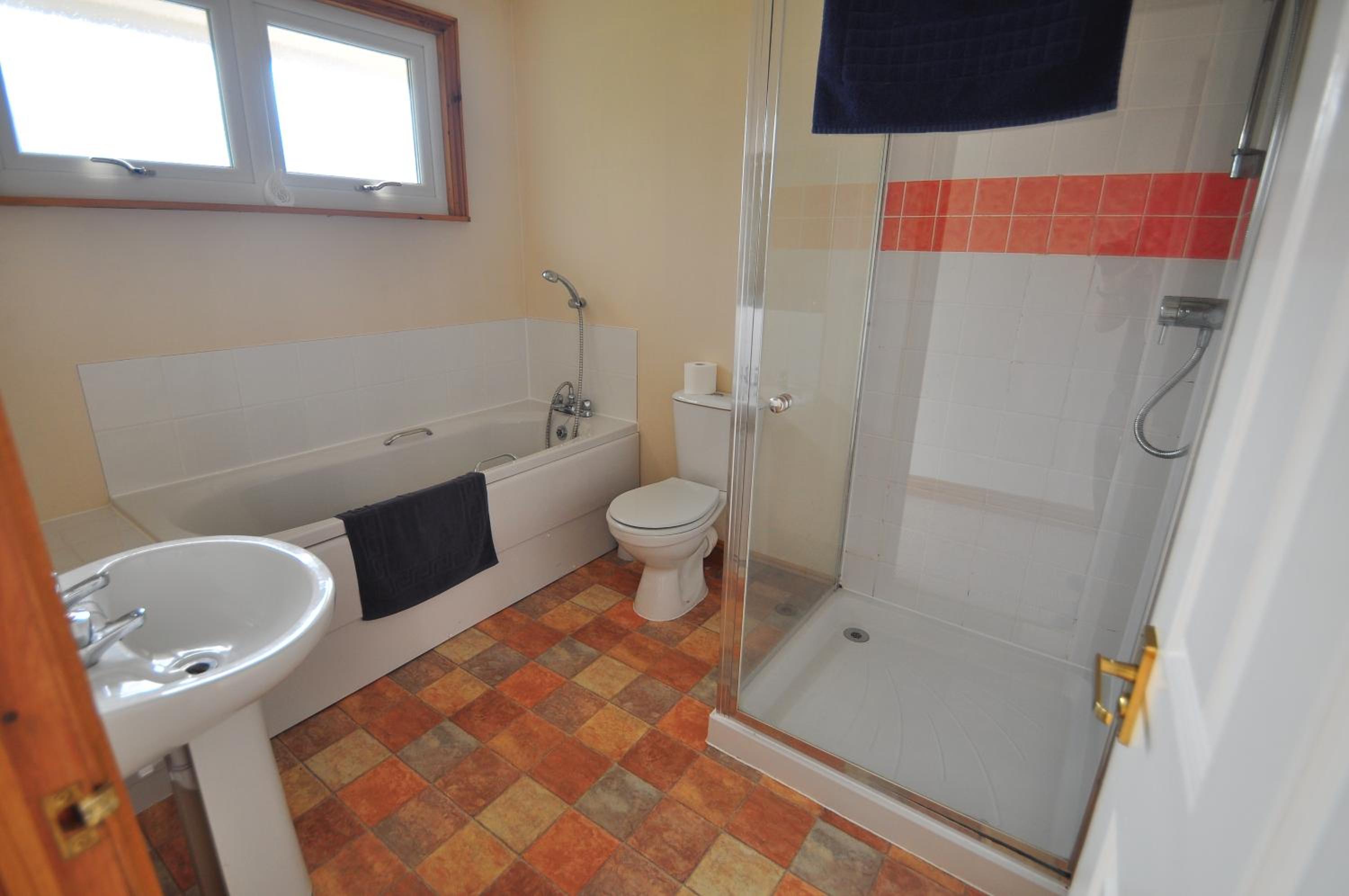 Family Chalet (2 Adults + 2 Children) photo 3