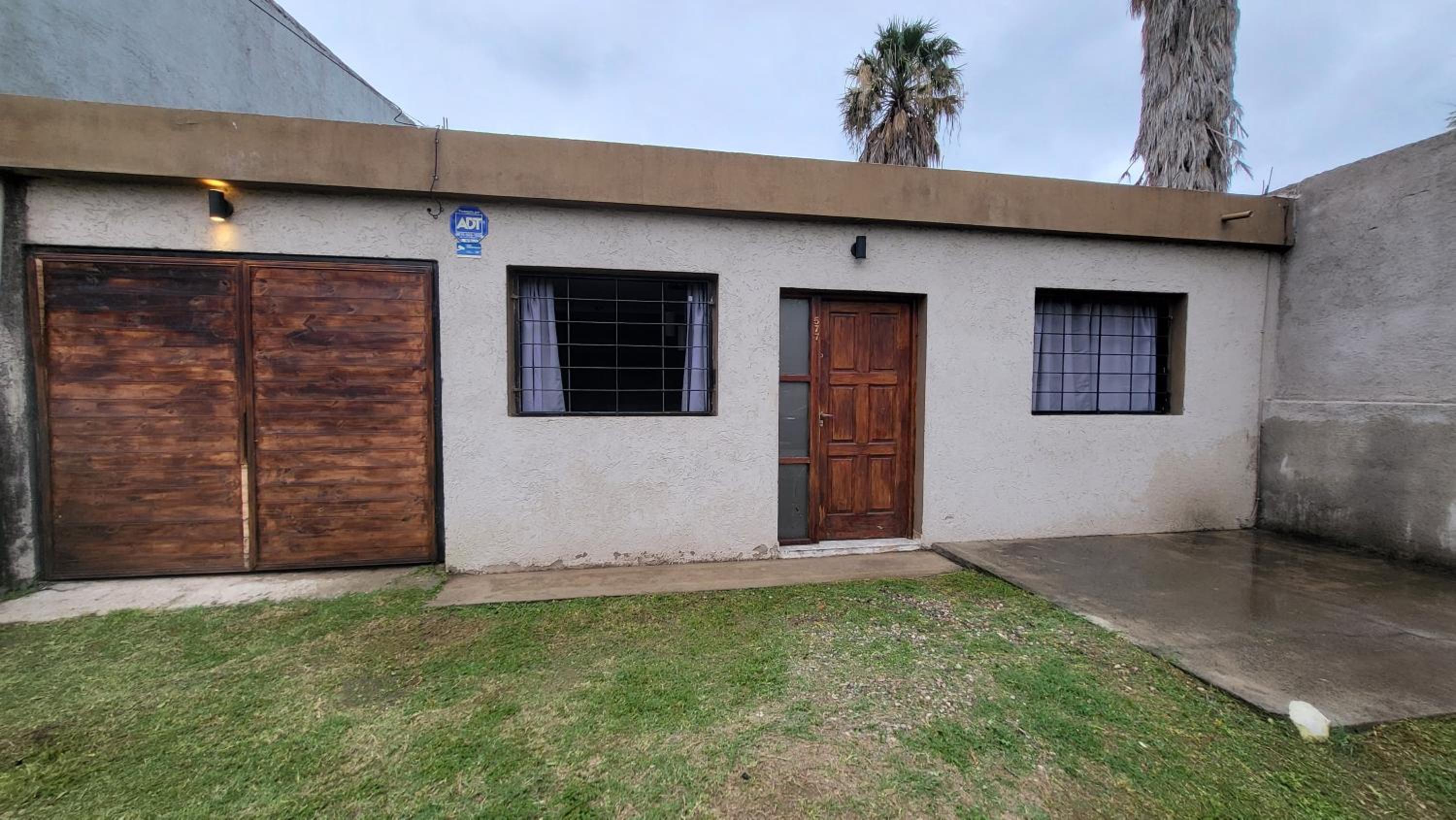 Two-Bedroom House photo 2