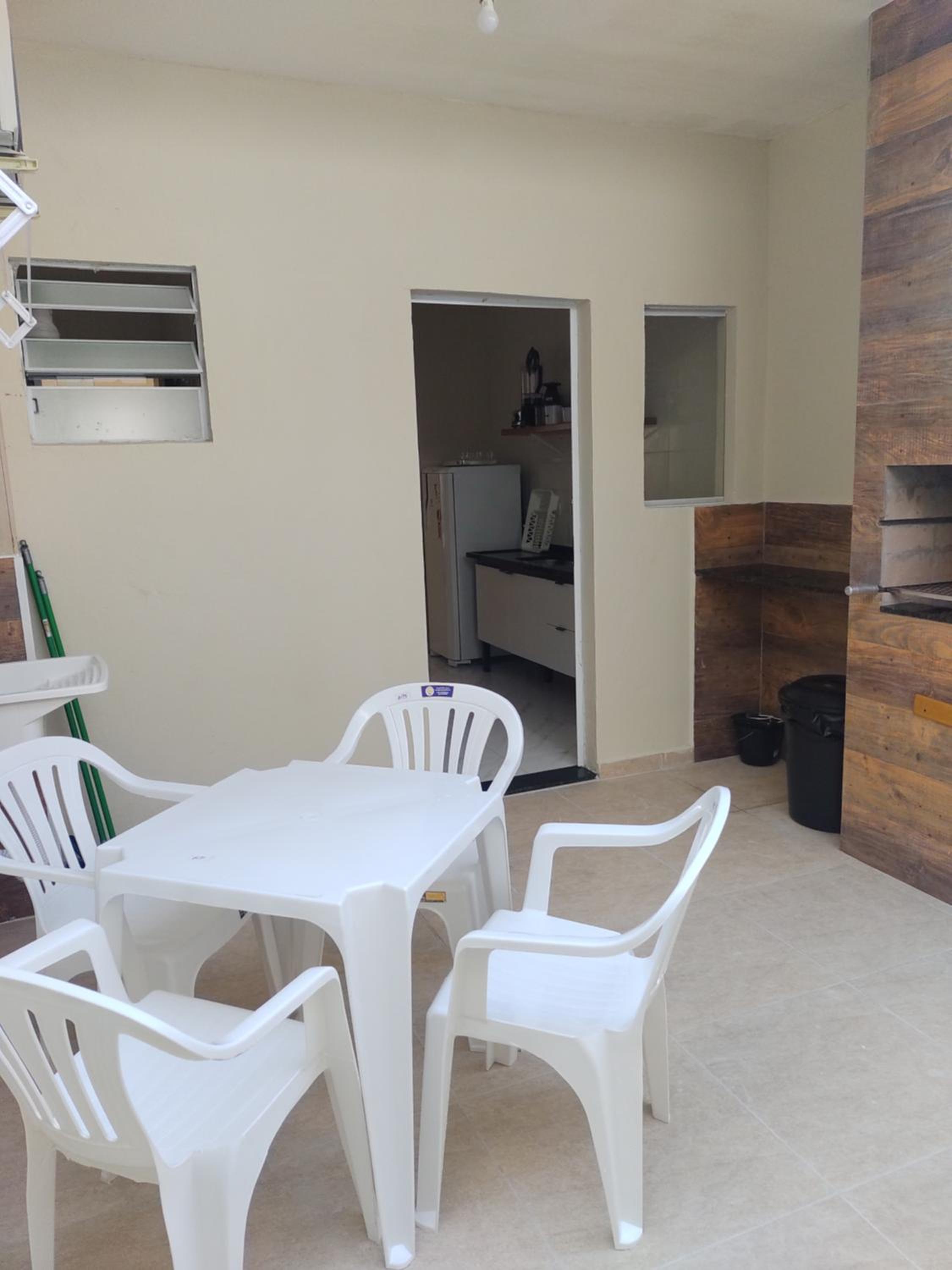 One-Bedroom House photo 3