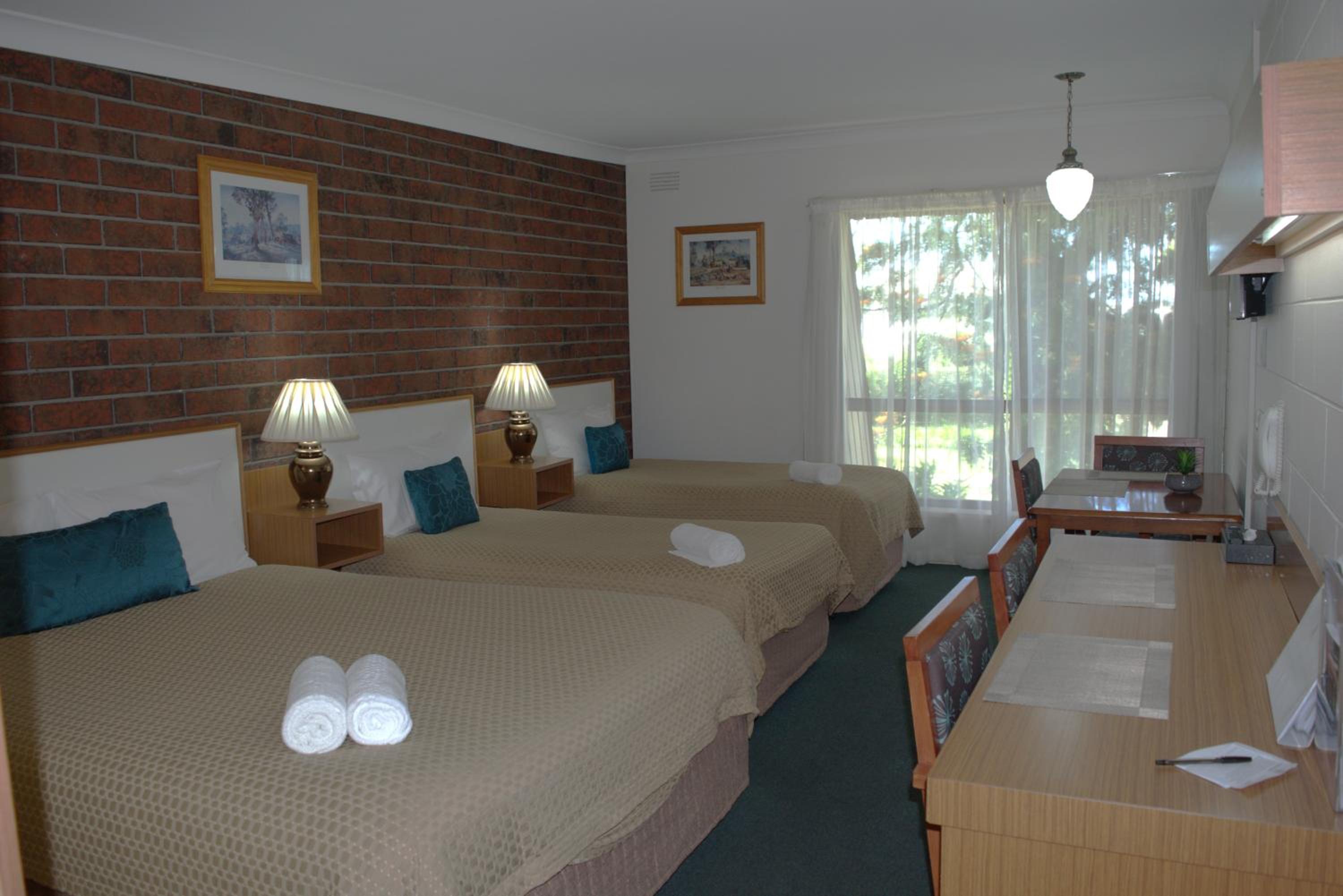 Family Room photo 1