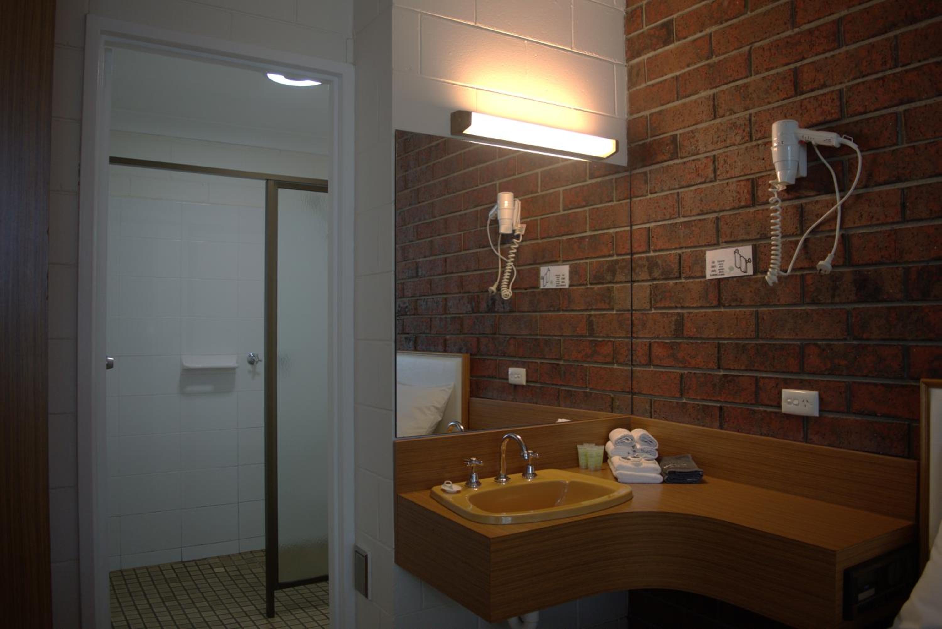 Deluxe Queen Room photo 2