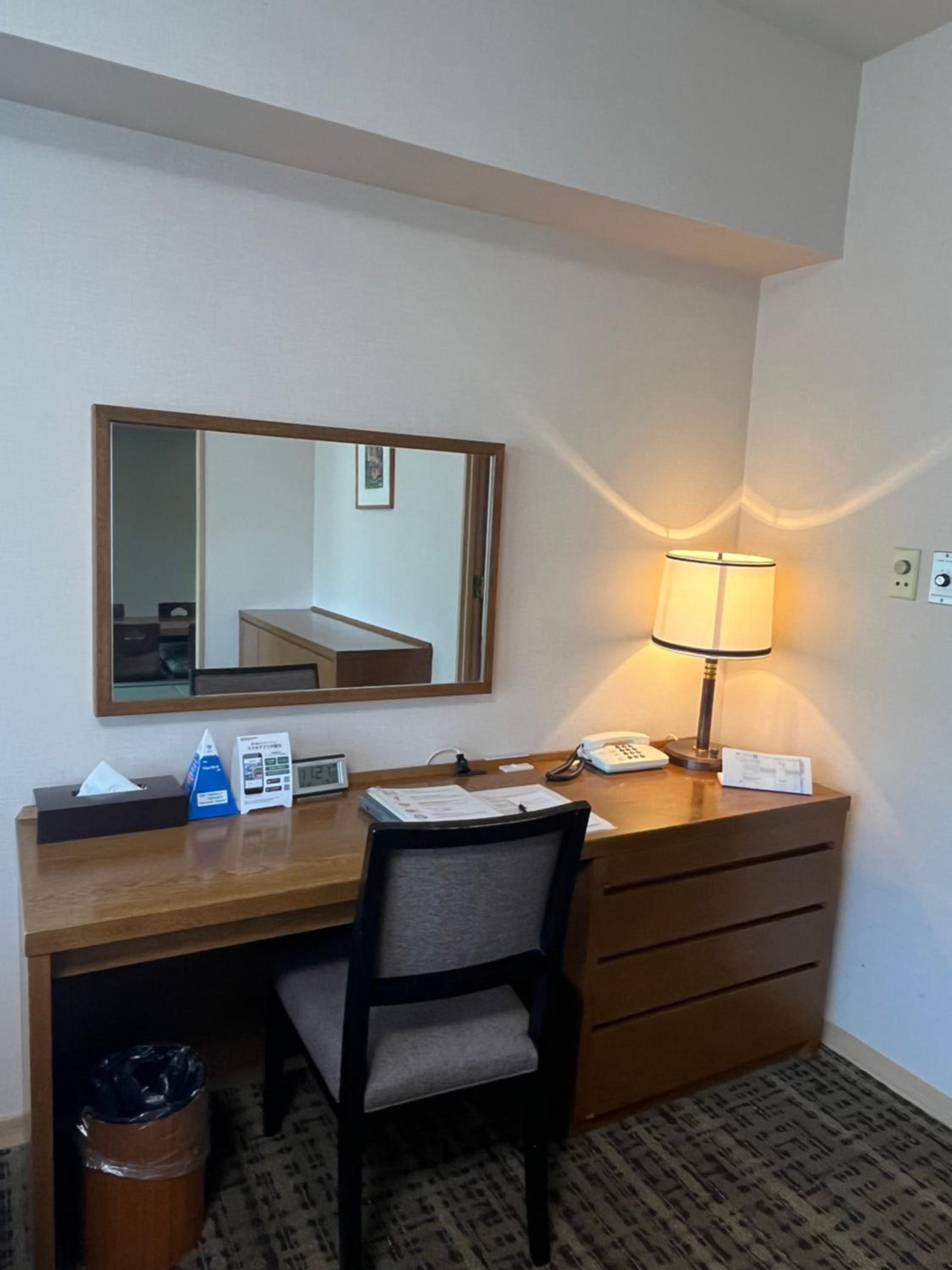 Superior Japanese-Style Room with Garden View thumbnail 5