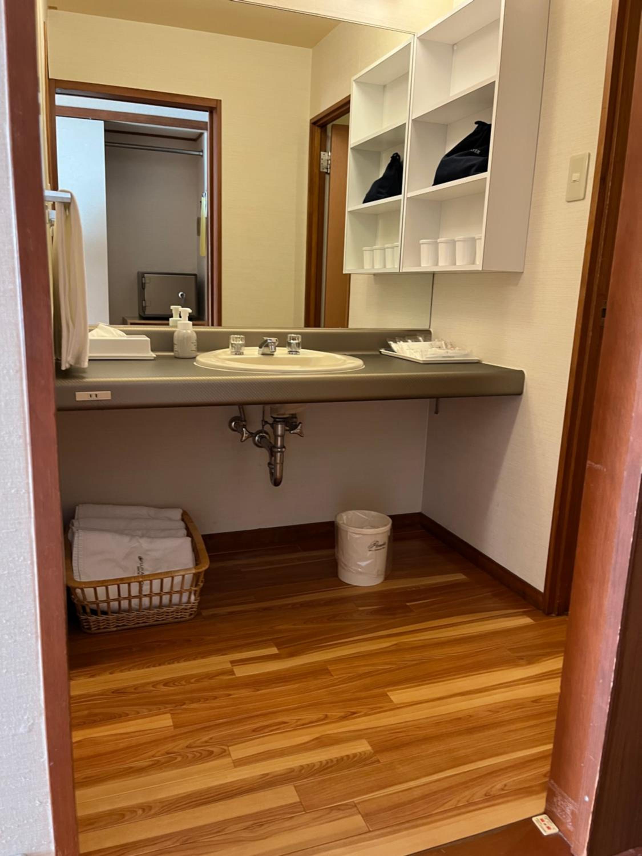 Junior Suite with Garden View