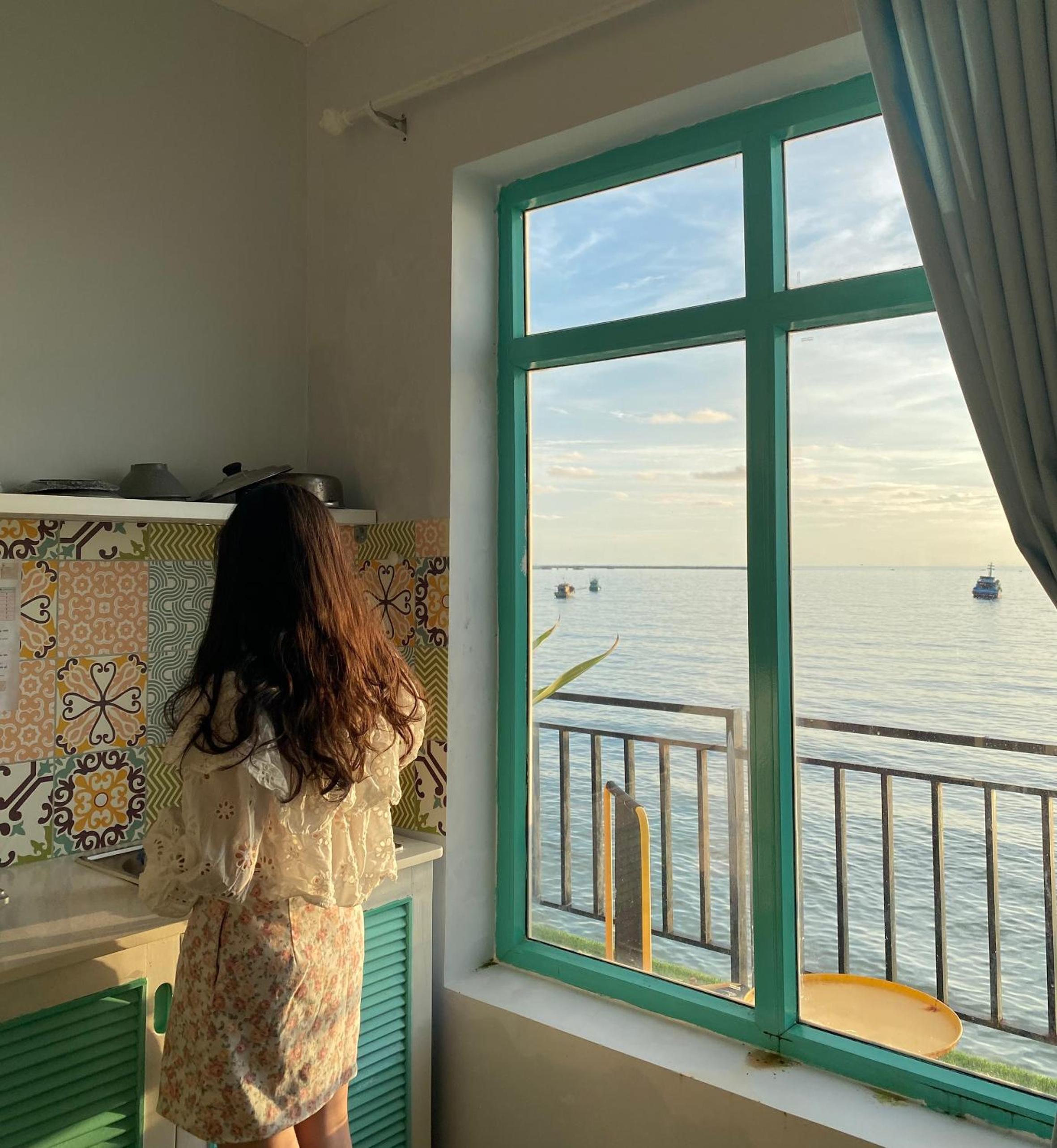 Double Room with Balcony and Sea View - Photo 8