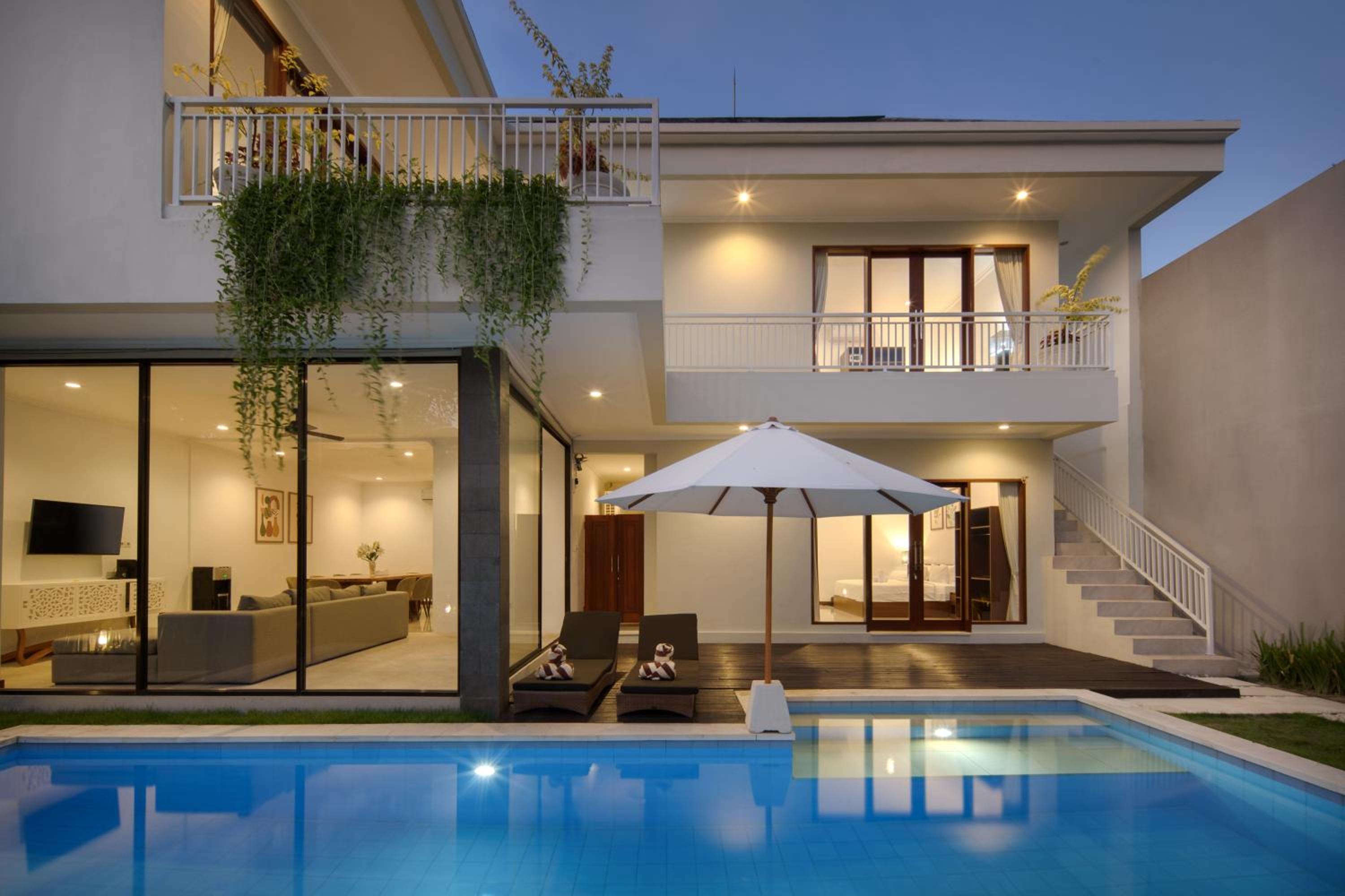 Villa with Private Pool photo 3