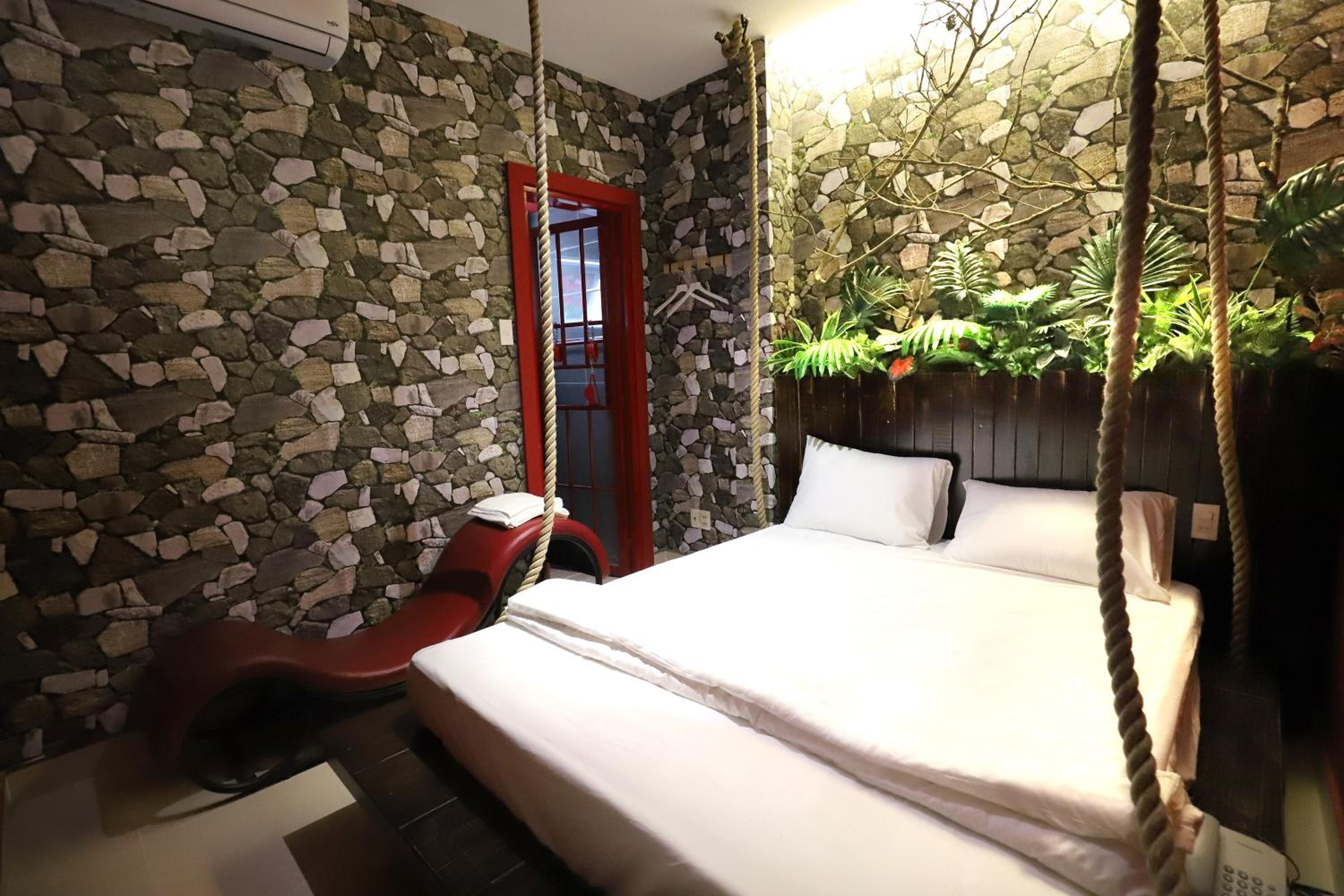 Standard Double Room - Photo 6
