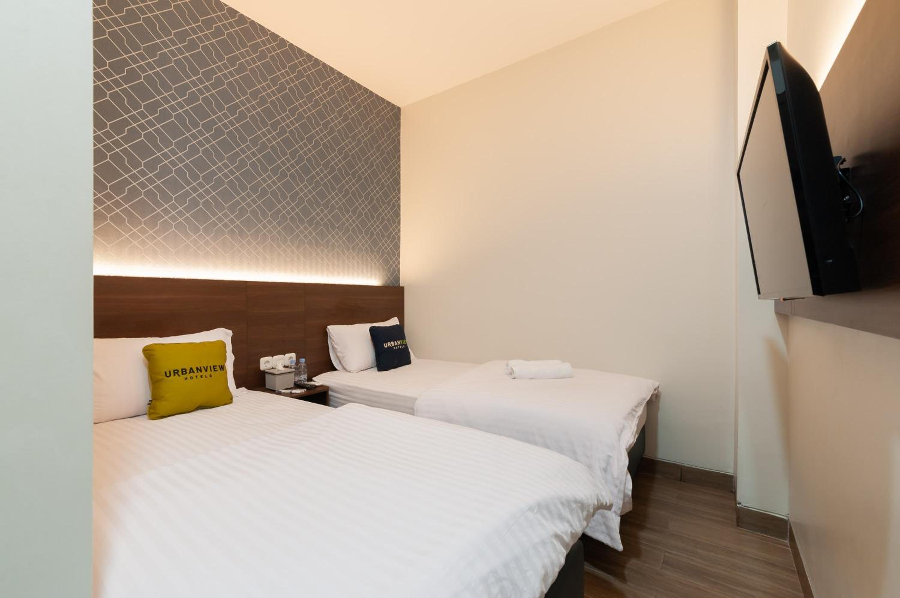 Superior Twin Room - Photo 3