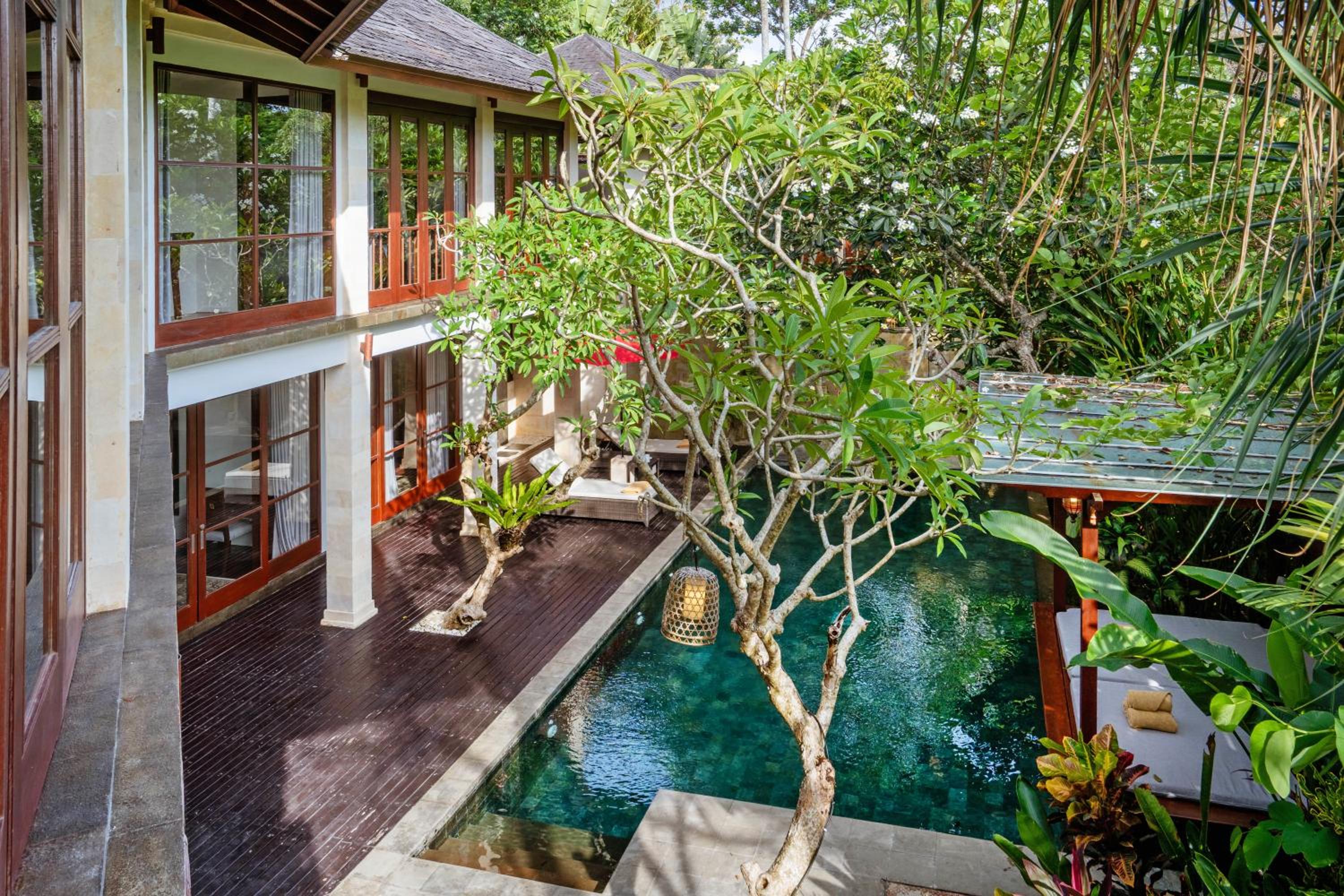 Three-Bedroom Villa with Private Pool - Photo 14