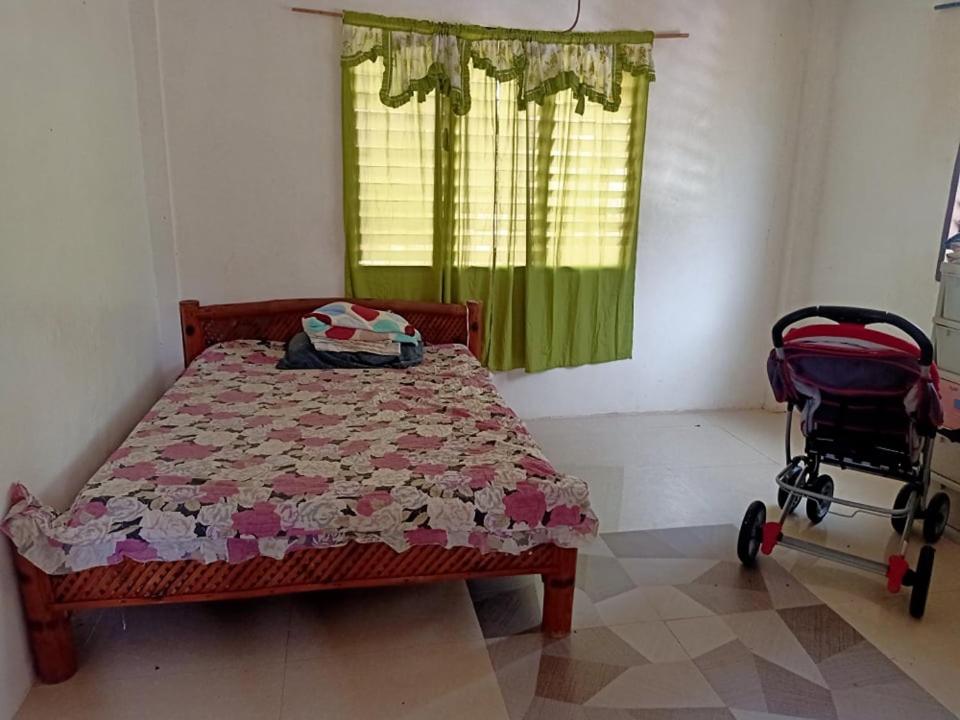 One-Bedroom House photo 1