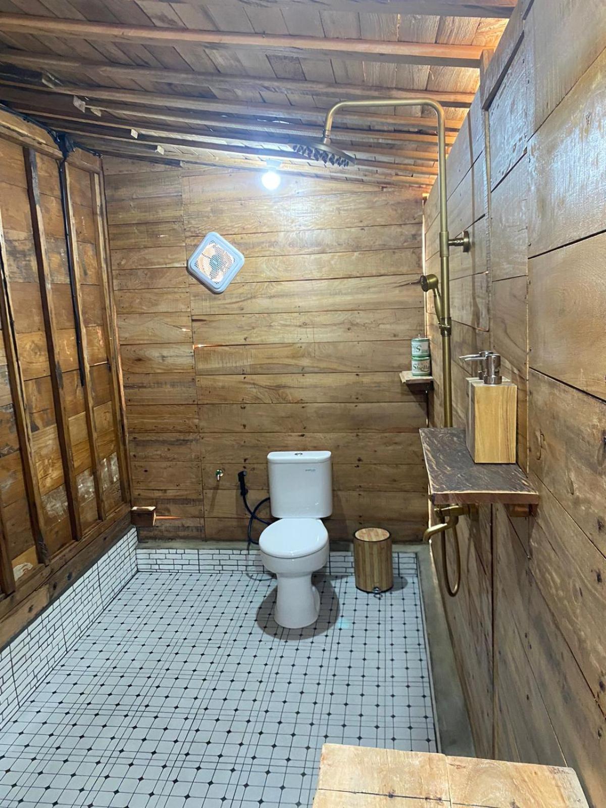 Joglo Wooden House photo 3