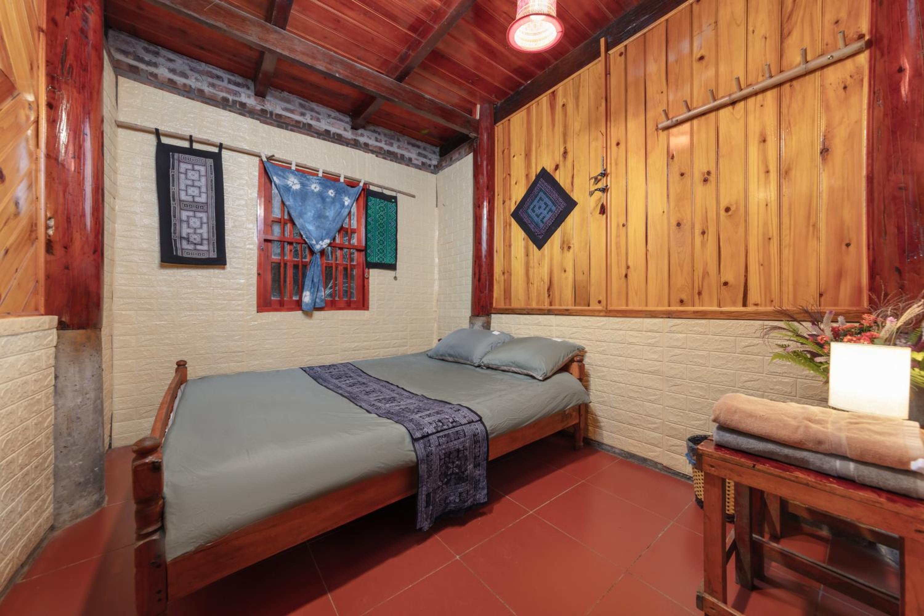 Standard Double Room with Shared Bathroom photo 1