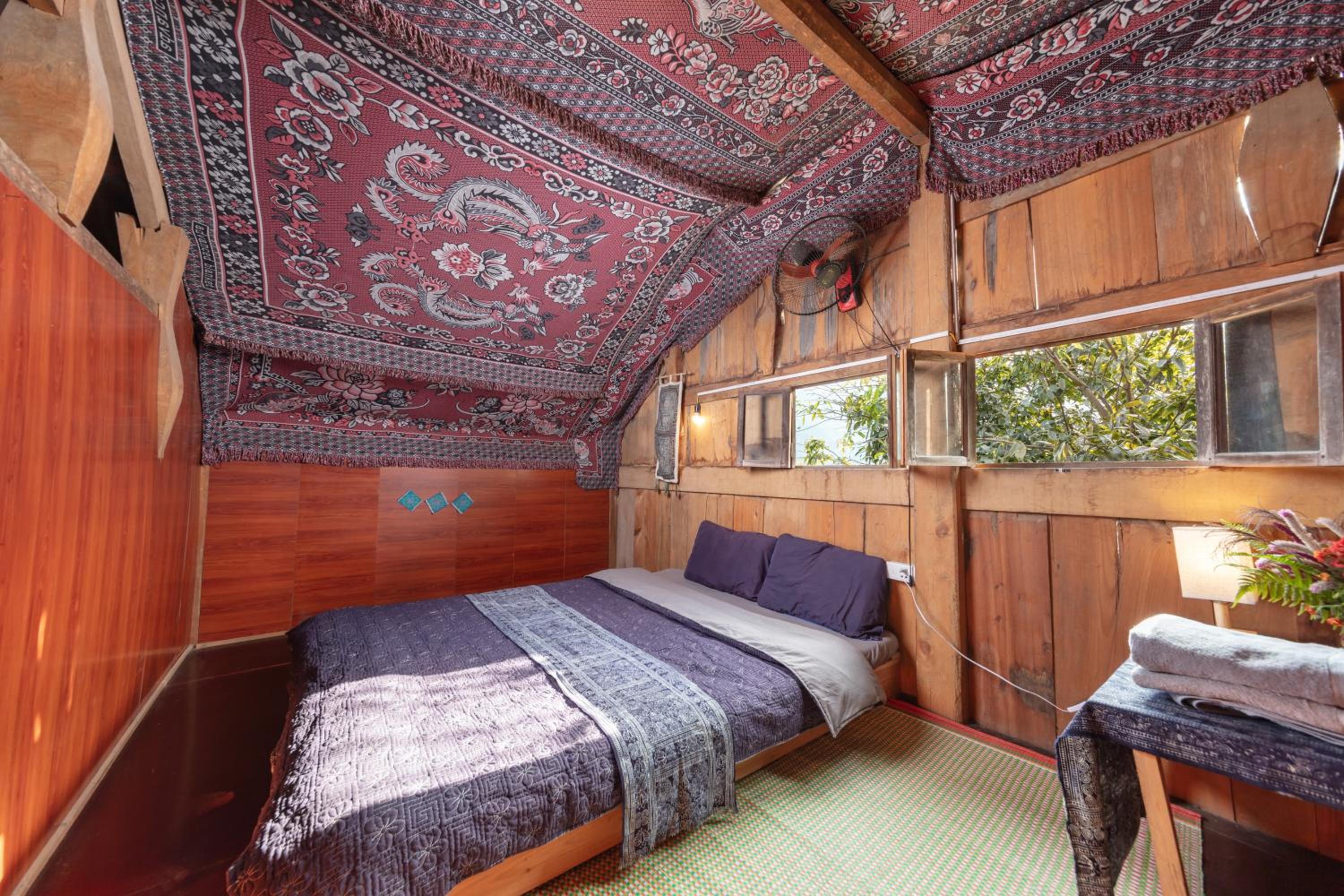Standard Double Room with Shared Bathroom photo 2
