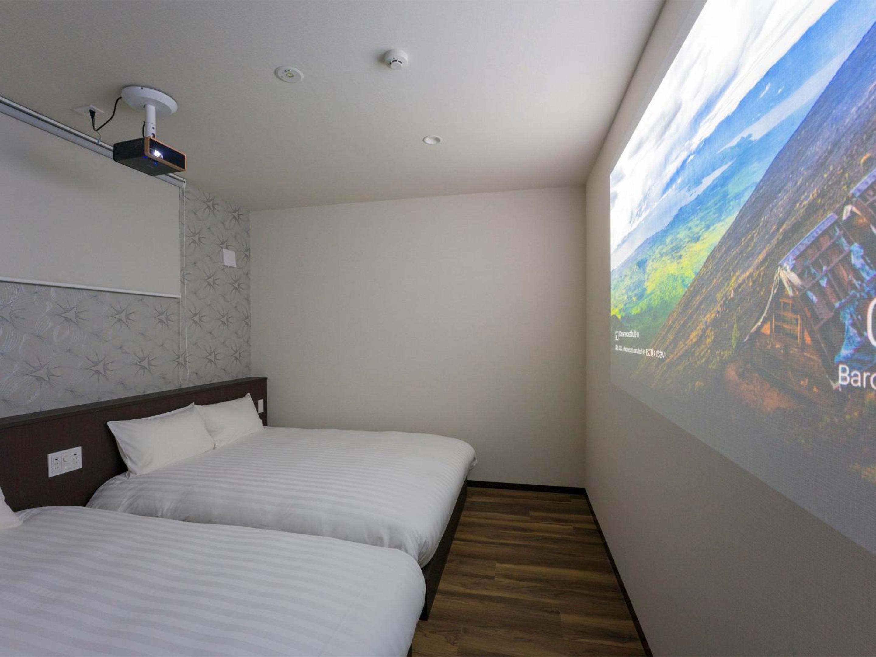 Room for 8 People - Photo 2
