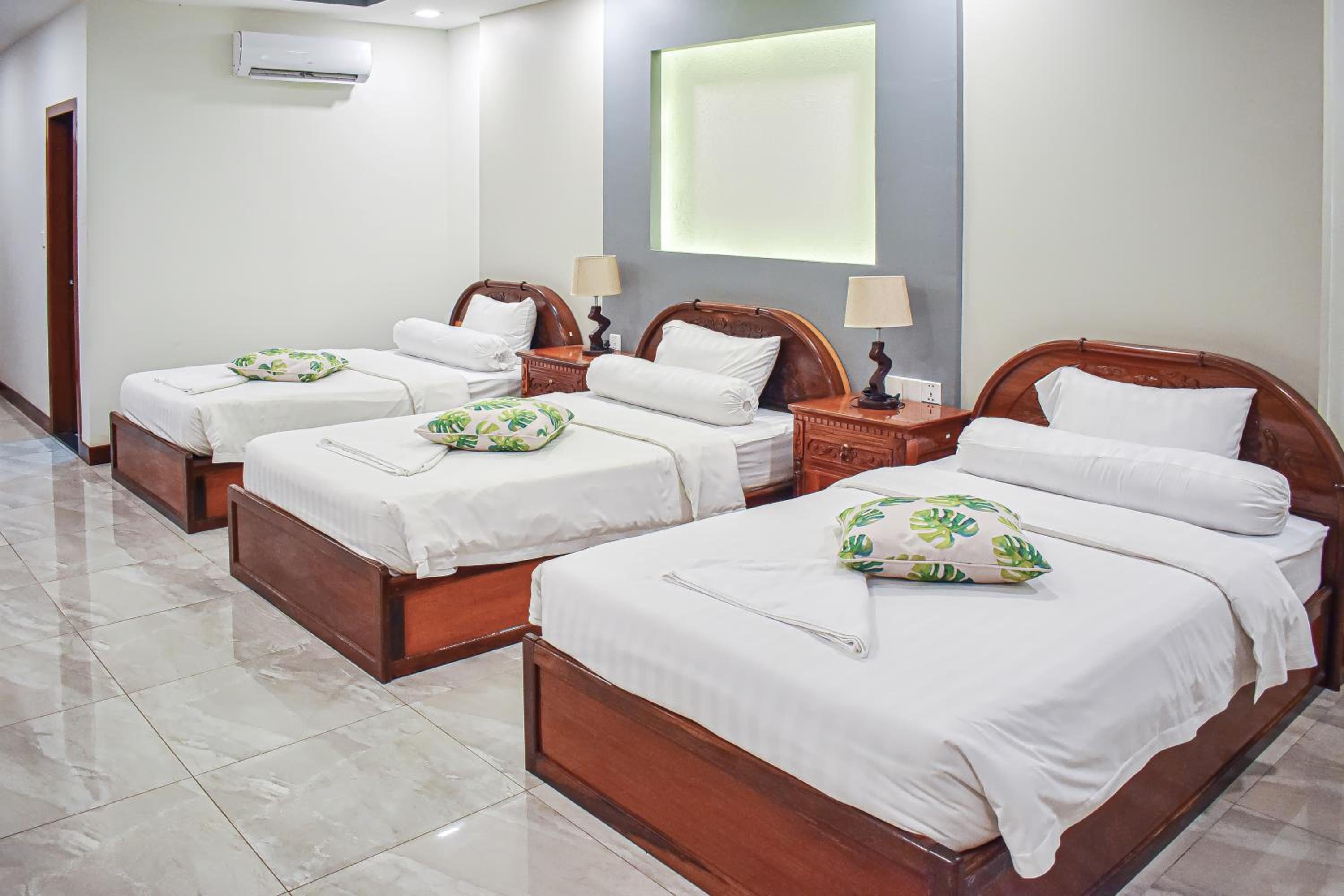 Standard Triple Room - Photo 4