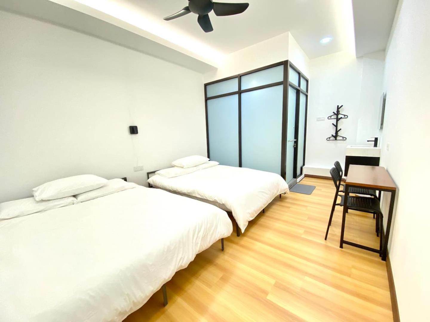 Deluxe Family Room photo 3