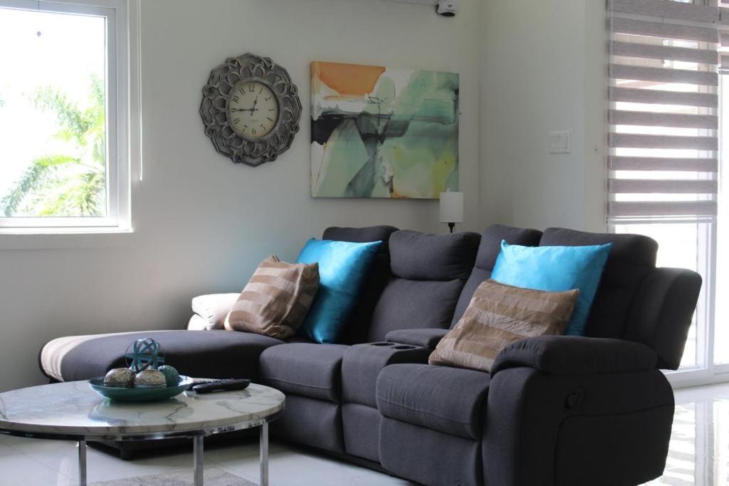 Apartment With View And Balcony photo 1