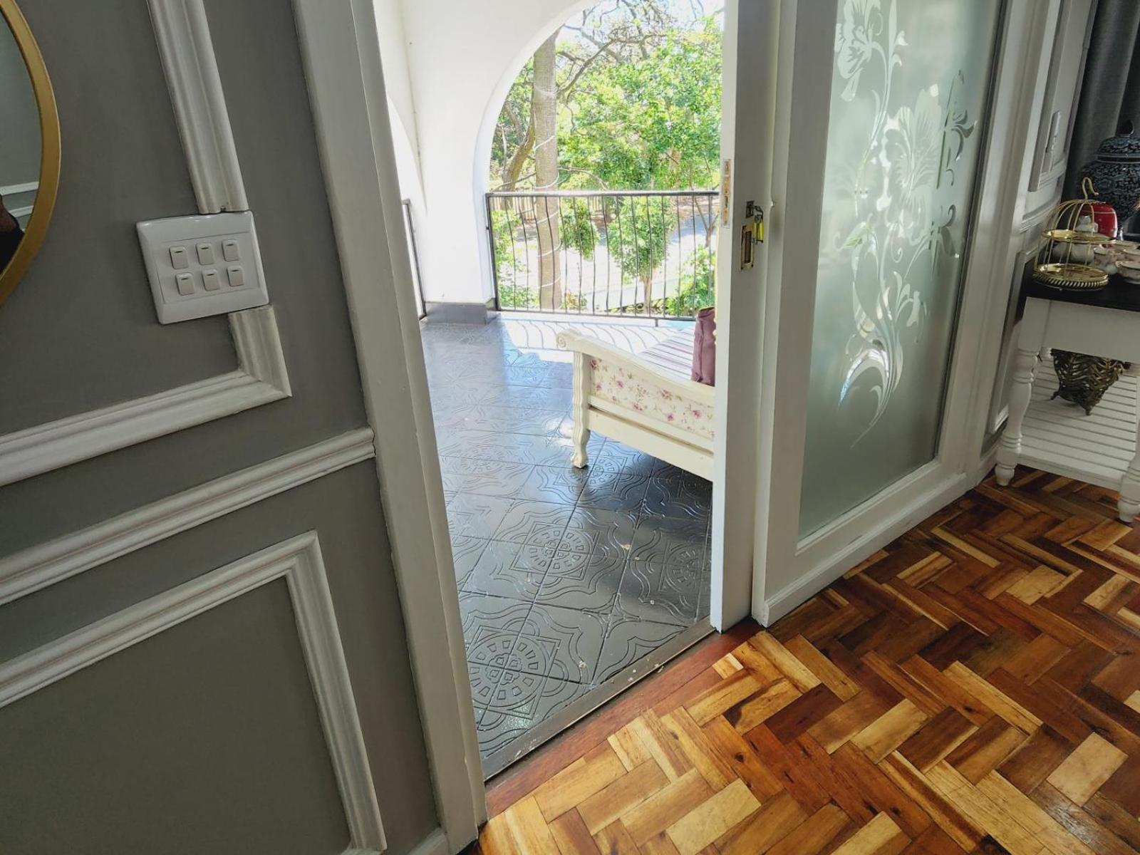 Presidential King Room photo 2