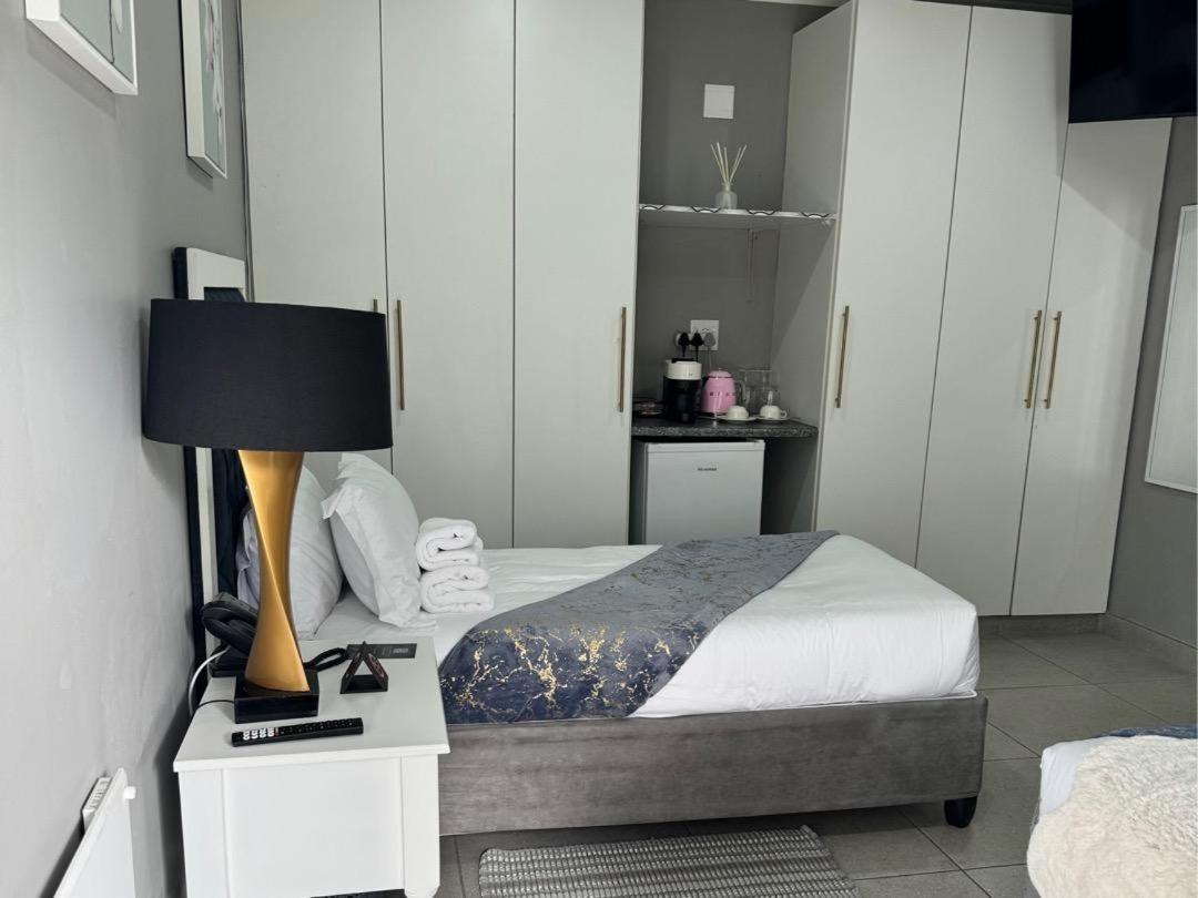 Comfort Twin Room photo 2