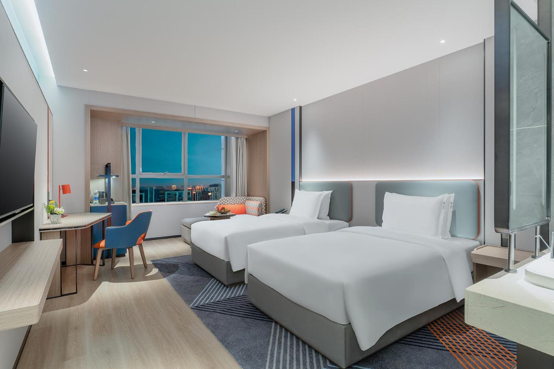 Standard Twin Room with Extra Floor Space photo 3