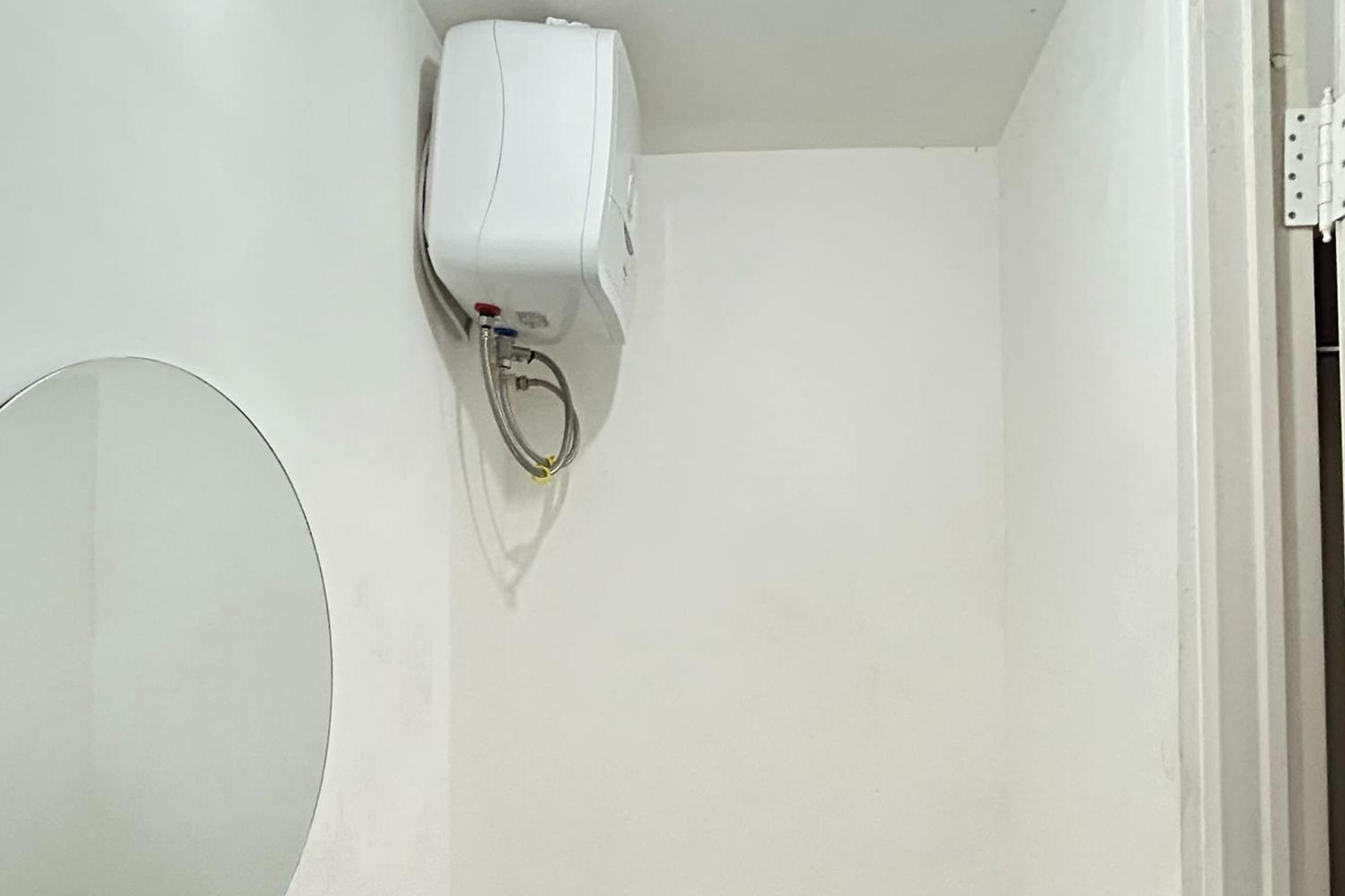 Studio - Photo 29