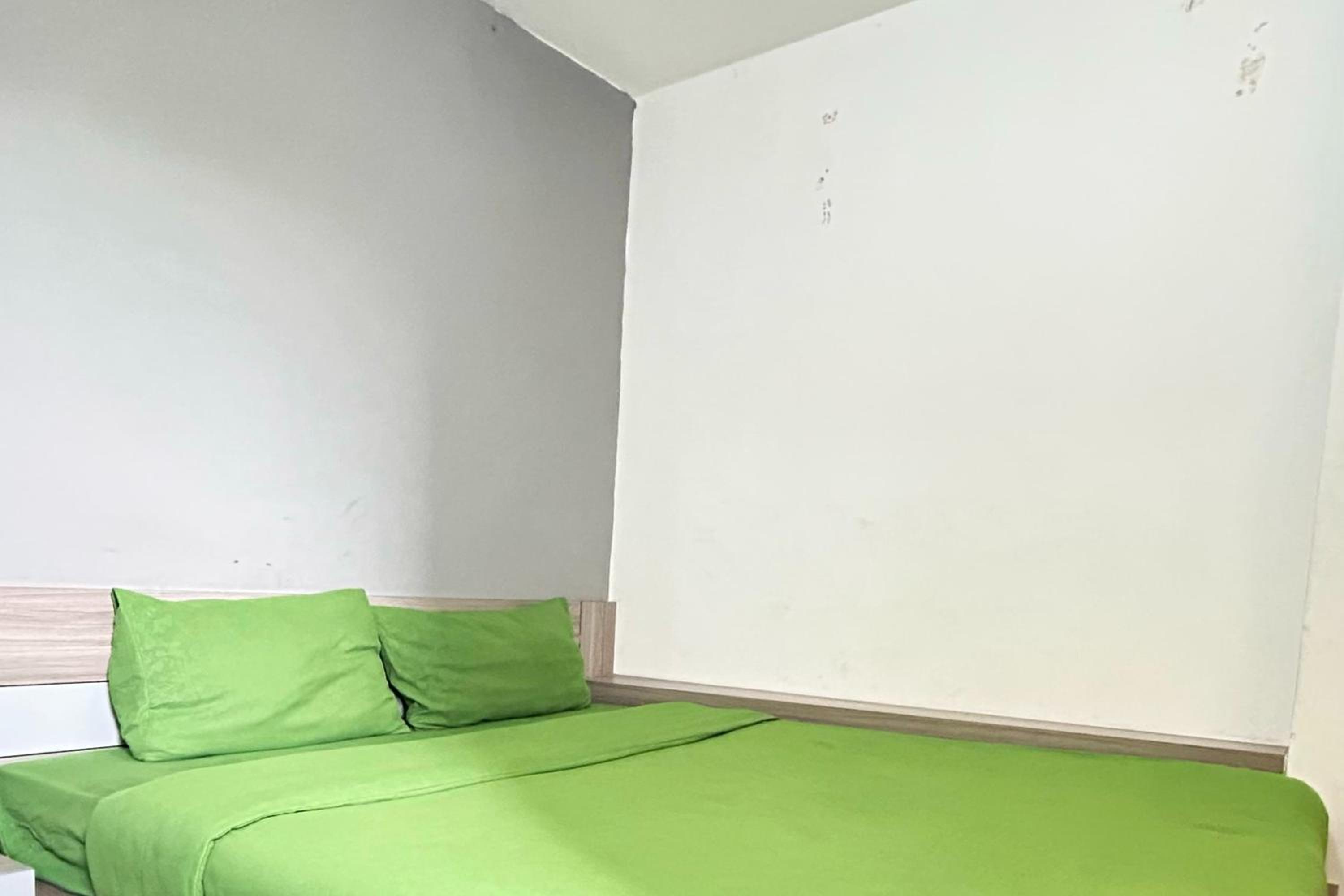 Studio - Photo 30