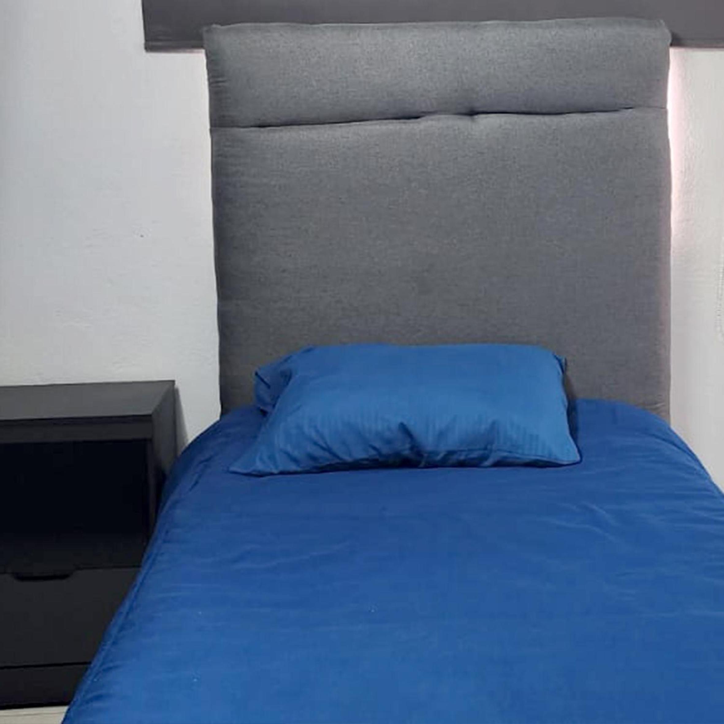Single Room with Shared Bathroom photo 1