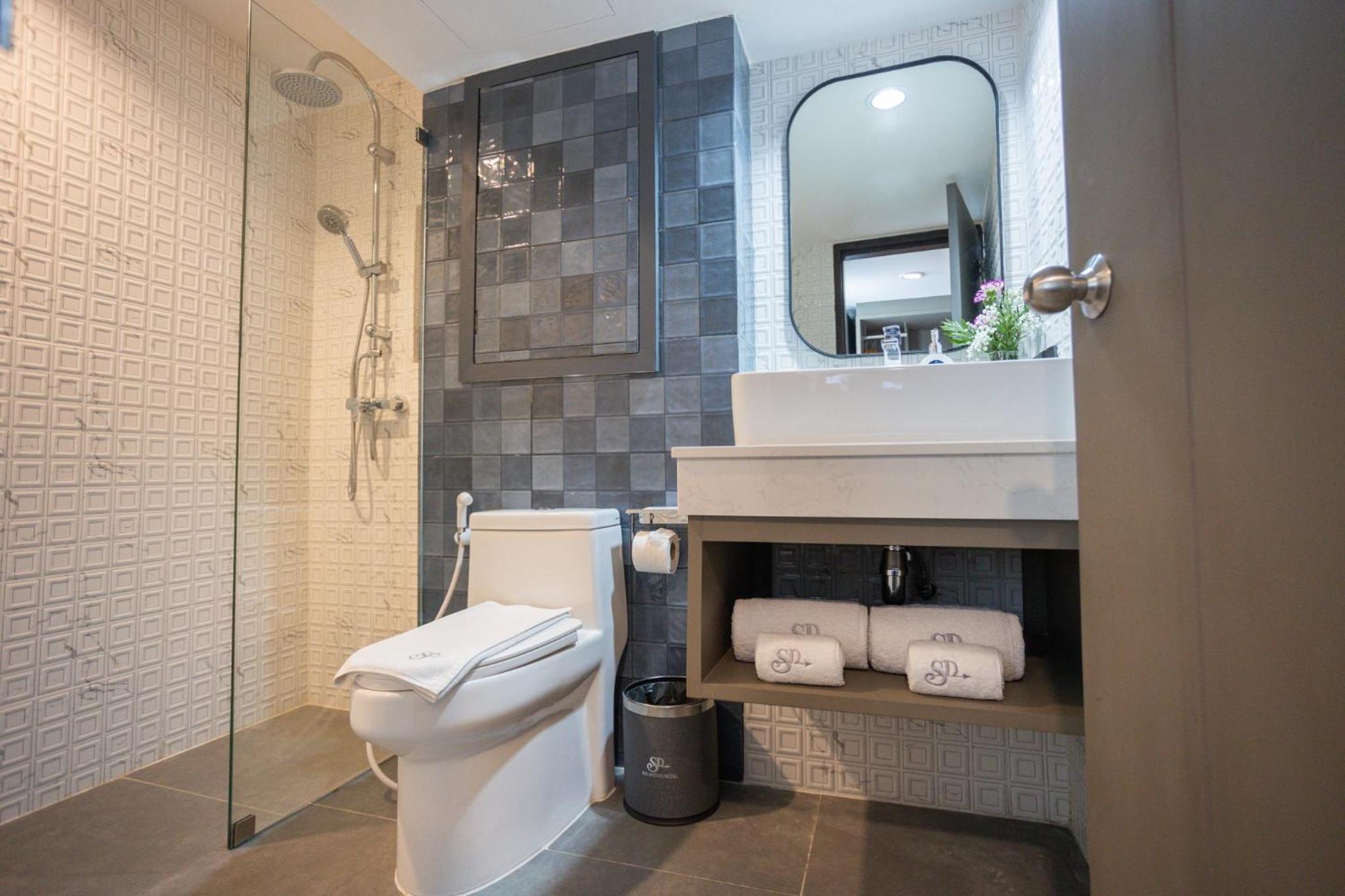 Premier Double or Twin Room photo 2