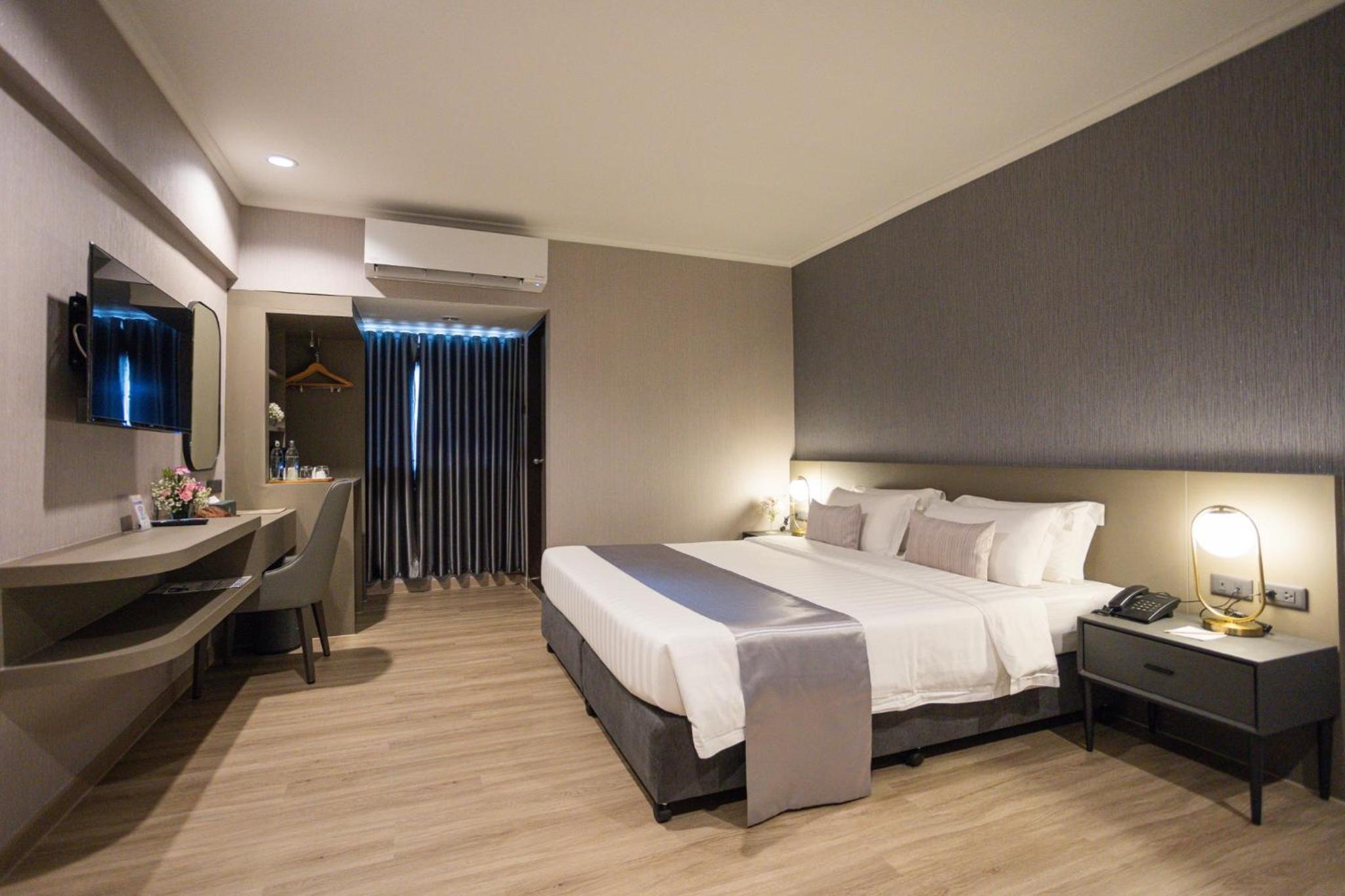 Premier Double or Twin Room photo 2