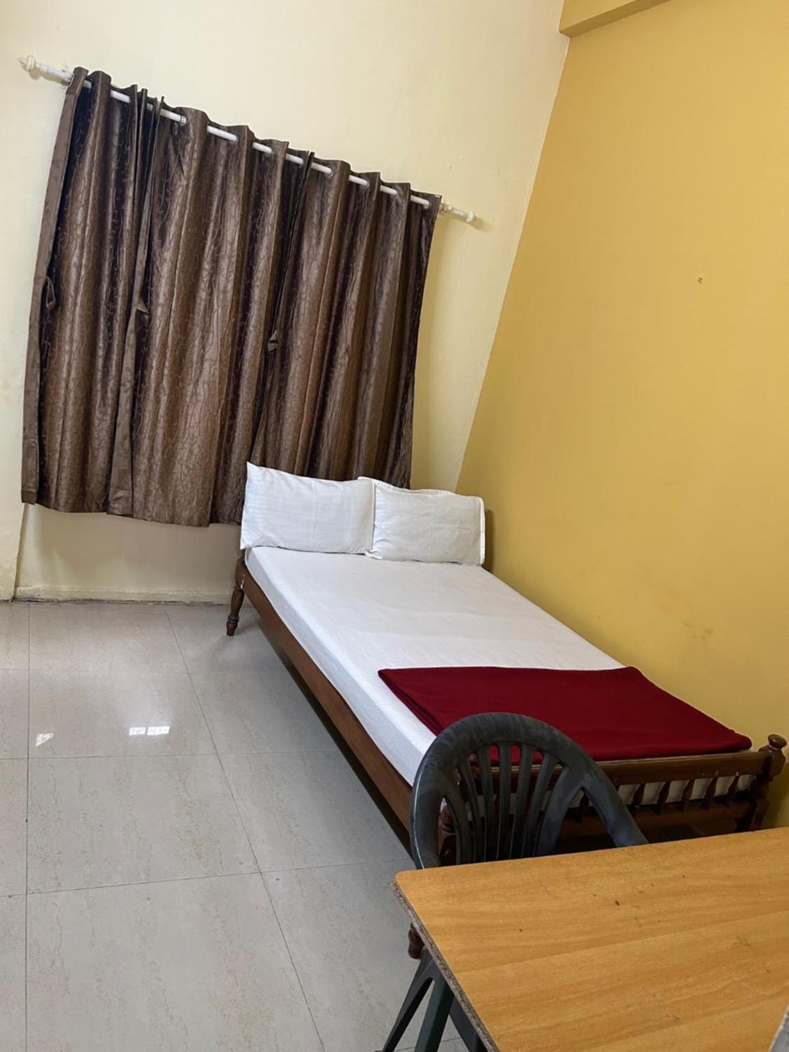 Budget Double Room photo 1