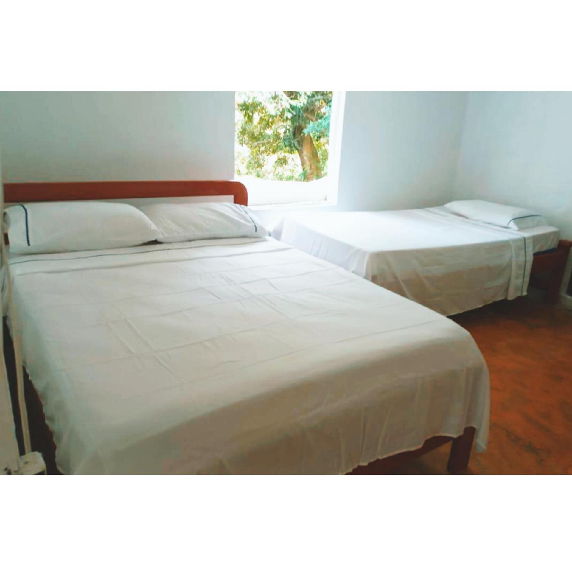 One-Bedroom House photo 1