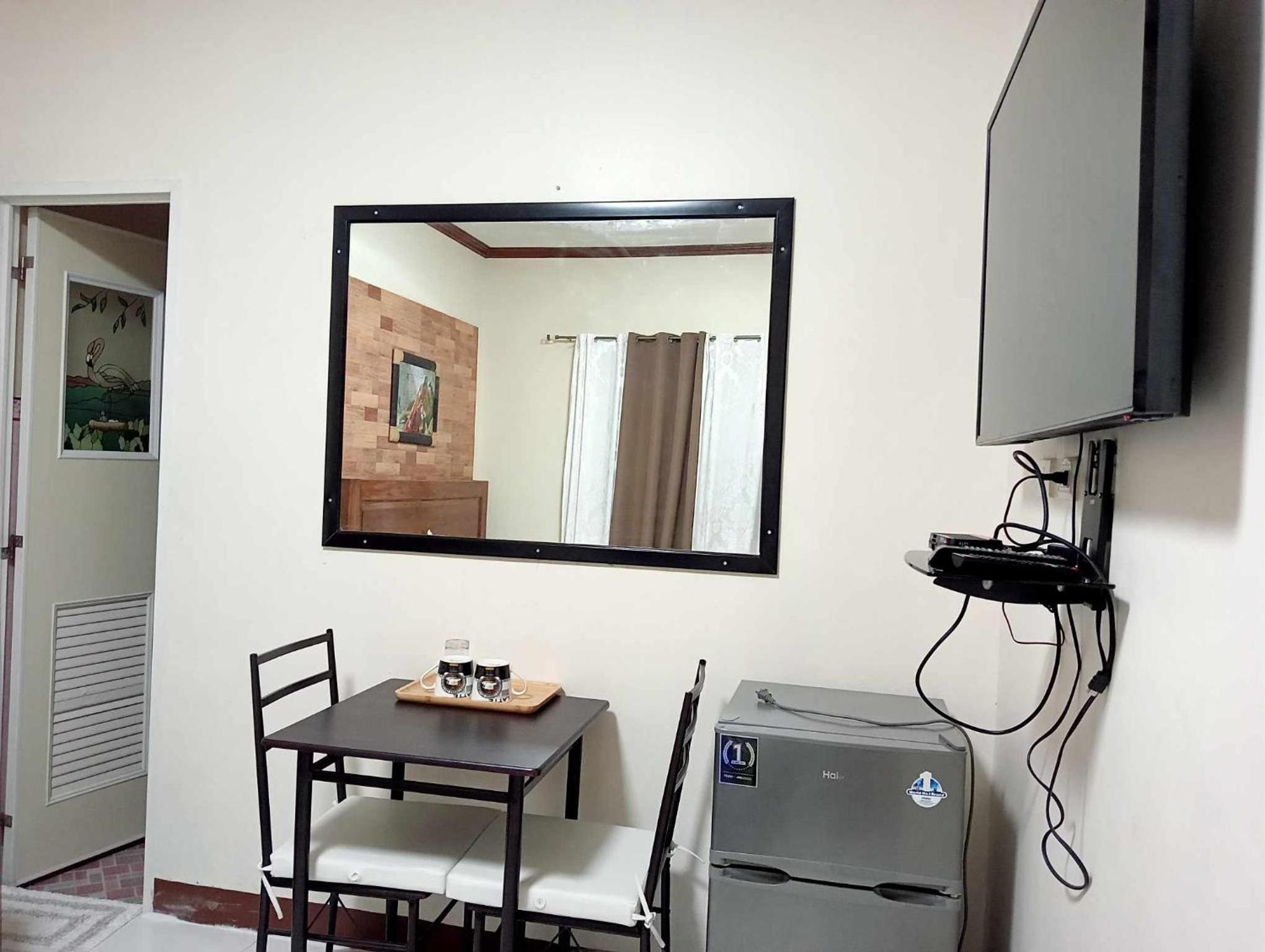 King Room with Garden View photo 2