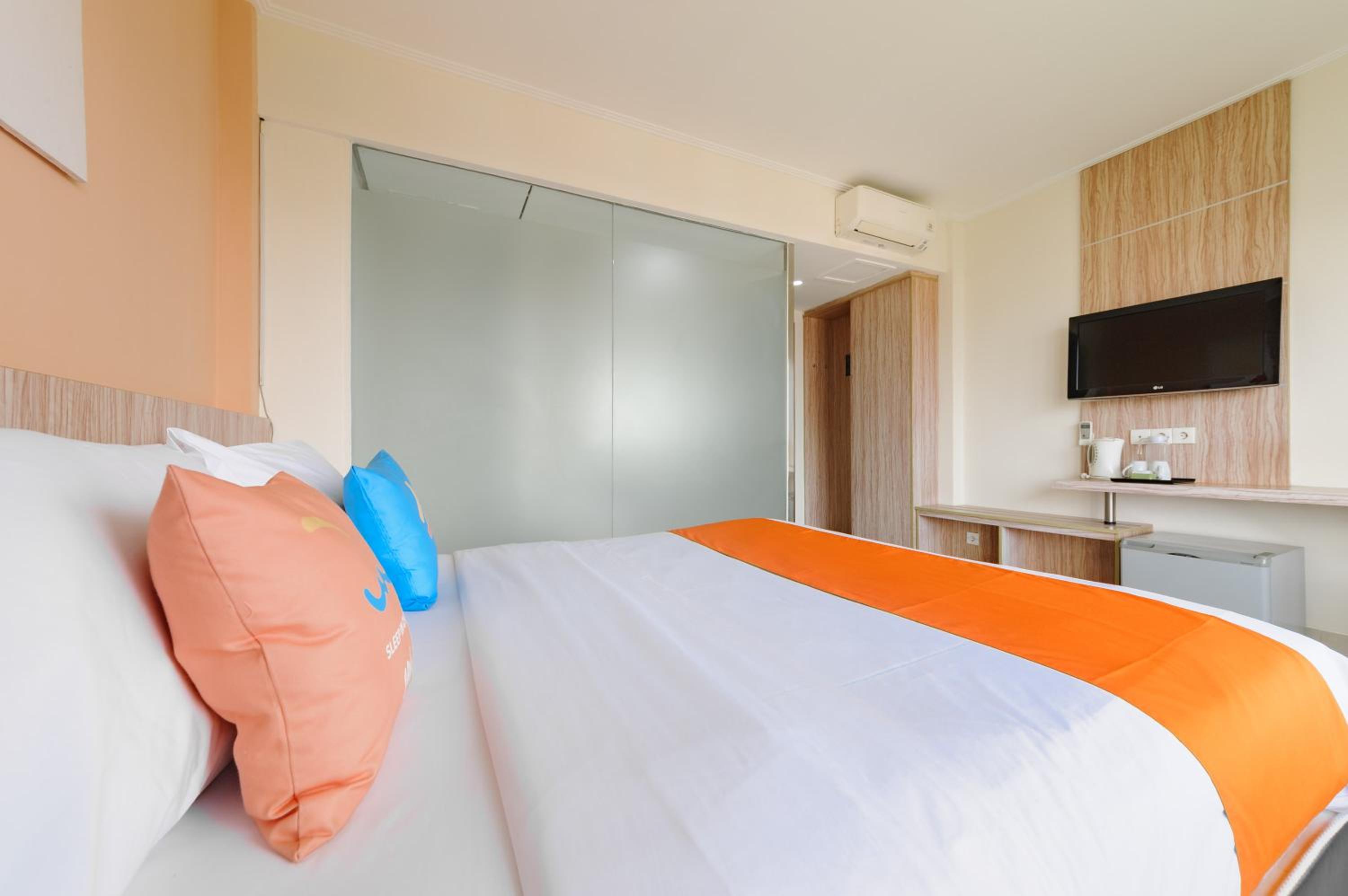Deluxe Room - Photo 10
