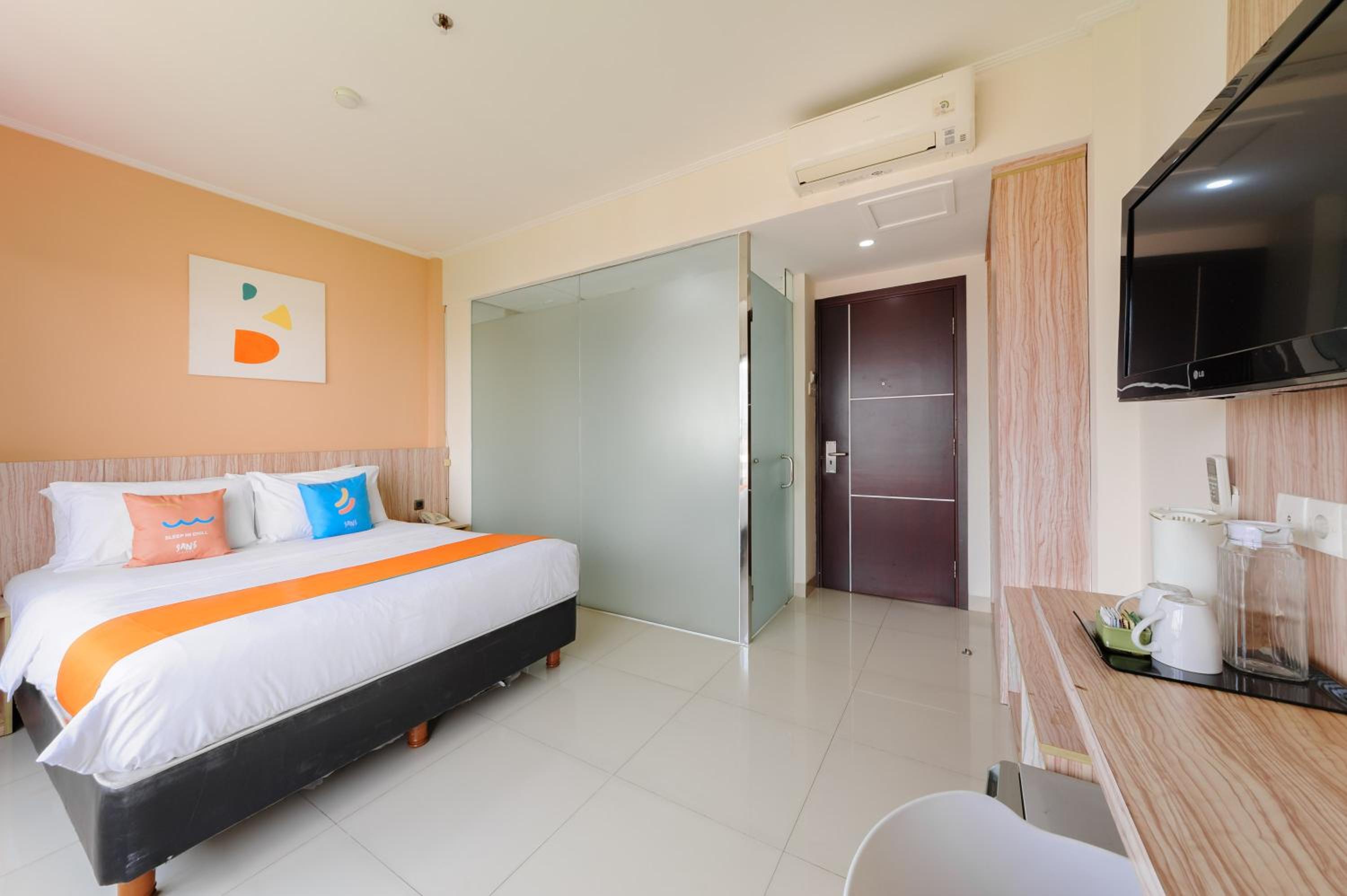 Deluxe Room - Photo 4