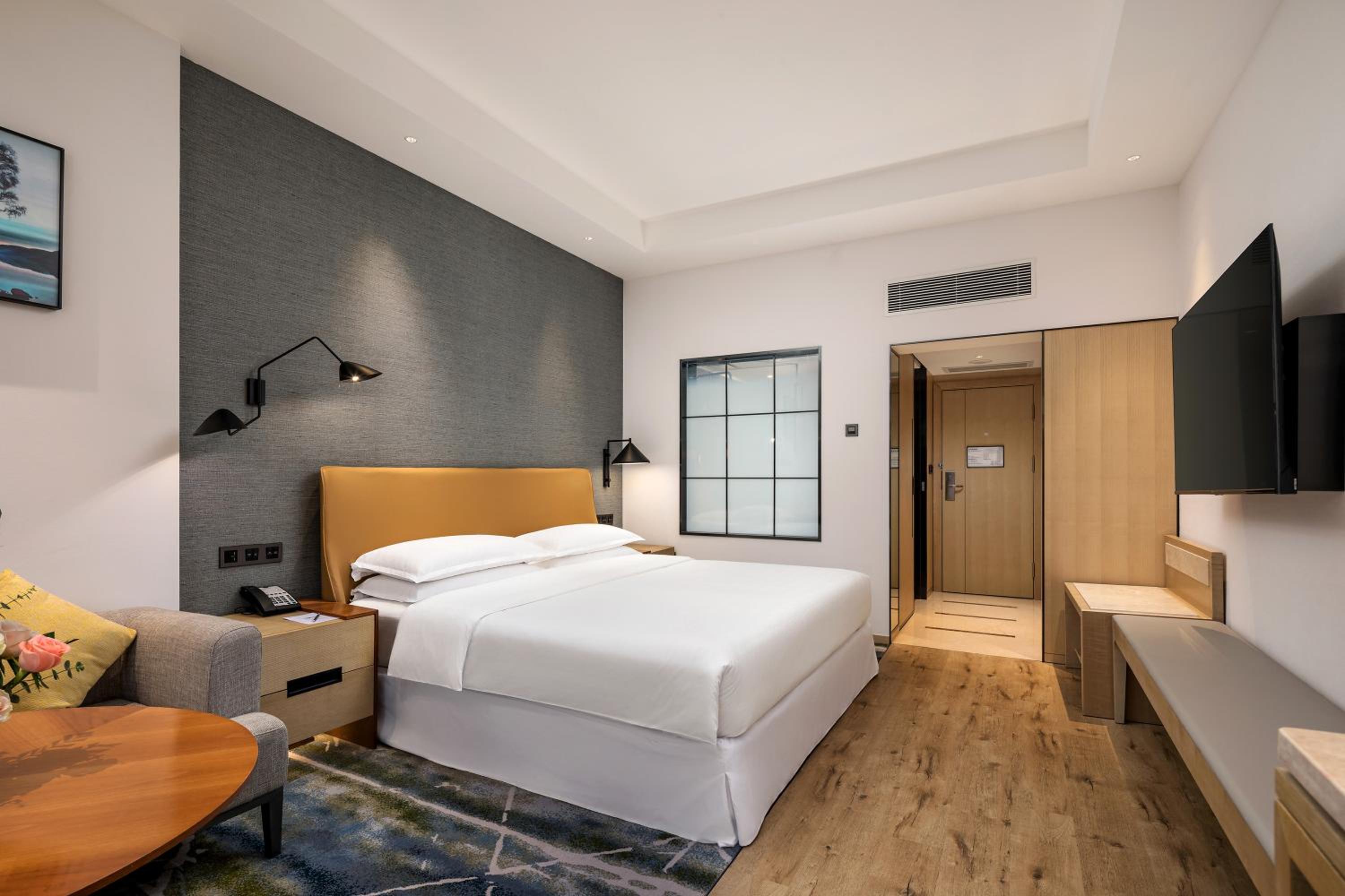 Elegant King Room