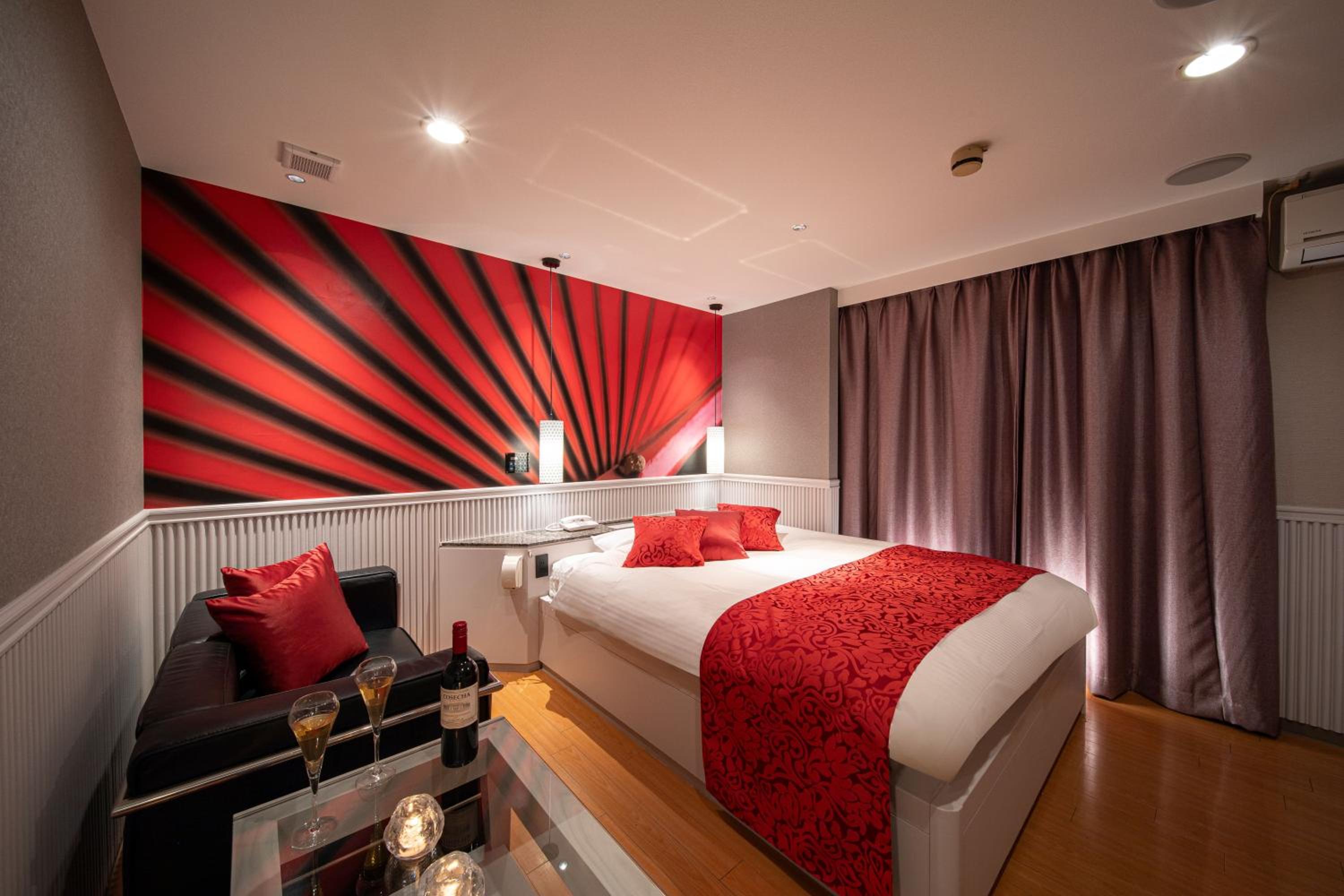Standard Double Room - Photo 2