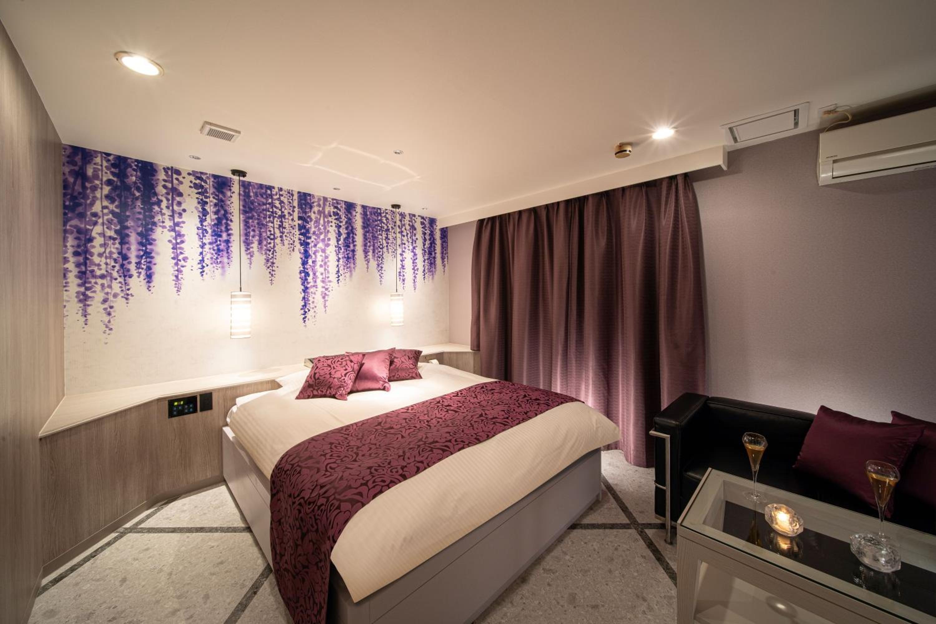 Standard Double Room - Photo 29