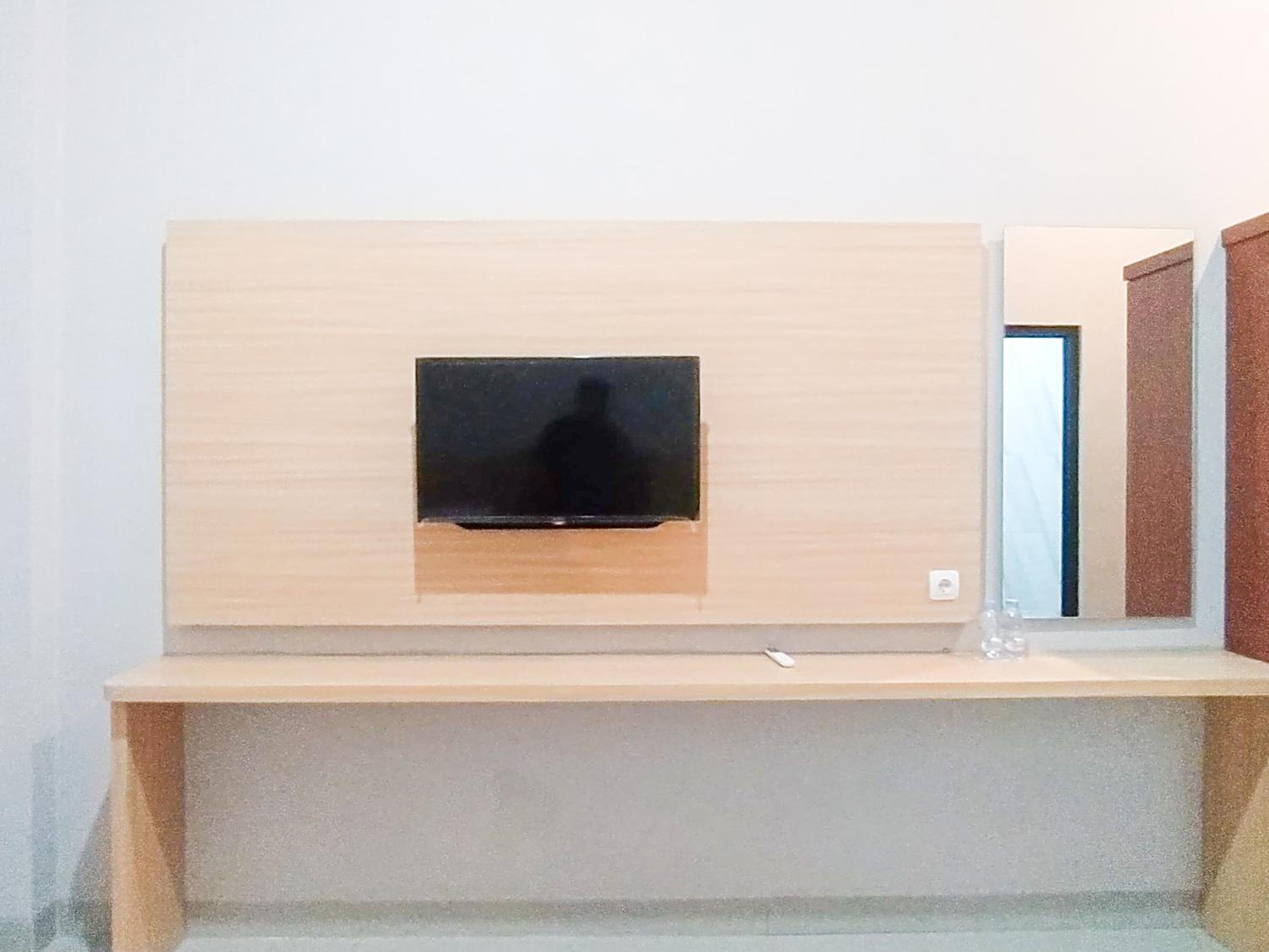Standard Twin Room - Photo 10