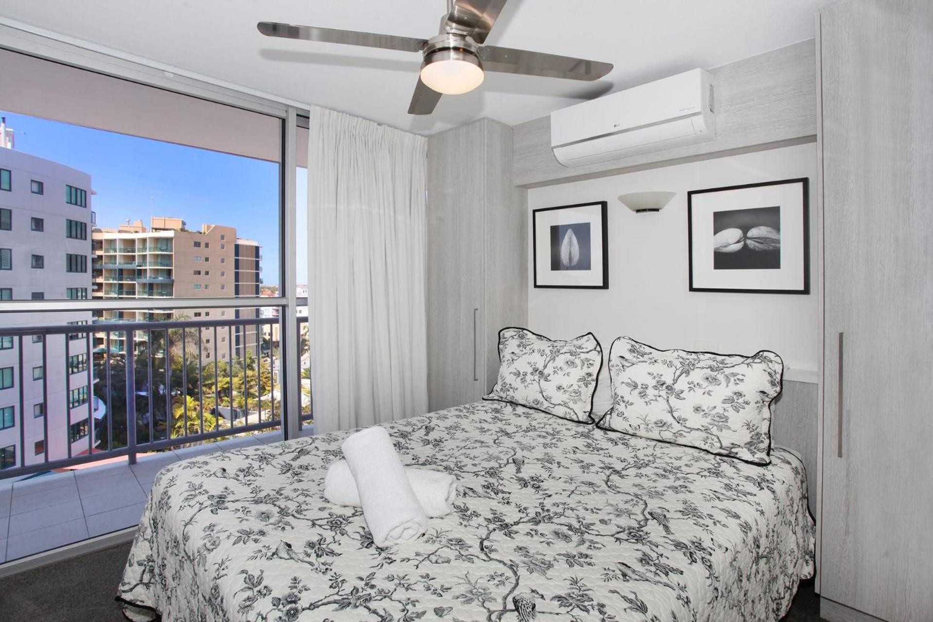Apartment with Sea View photo 2
