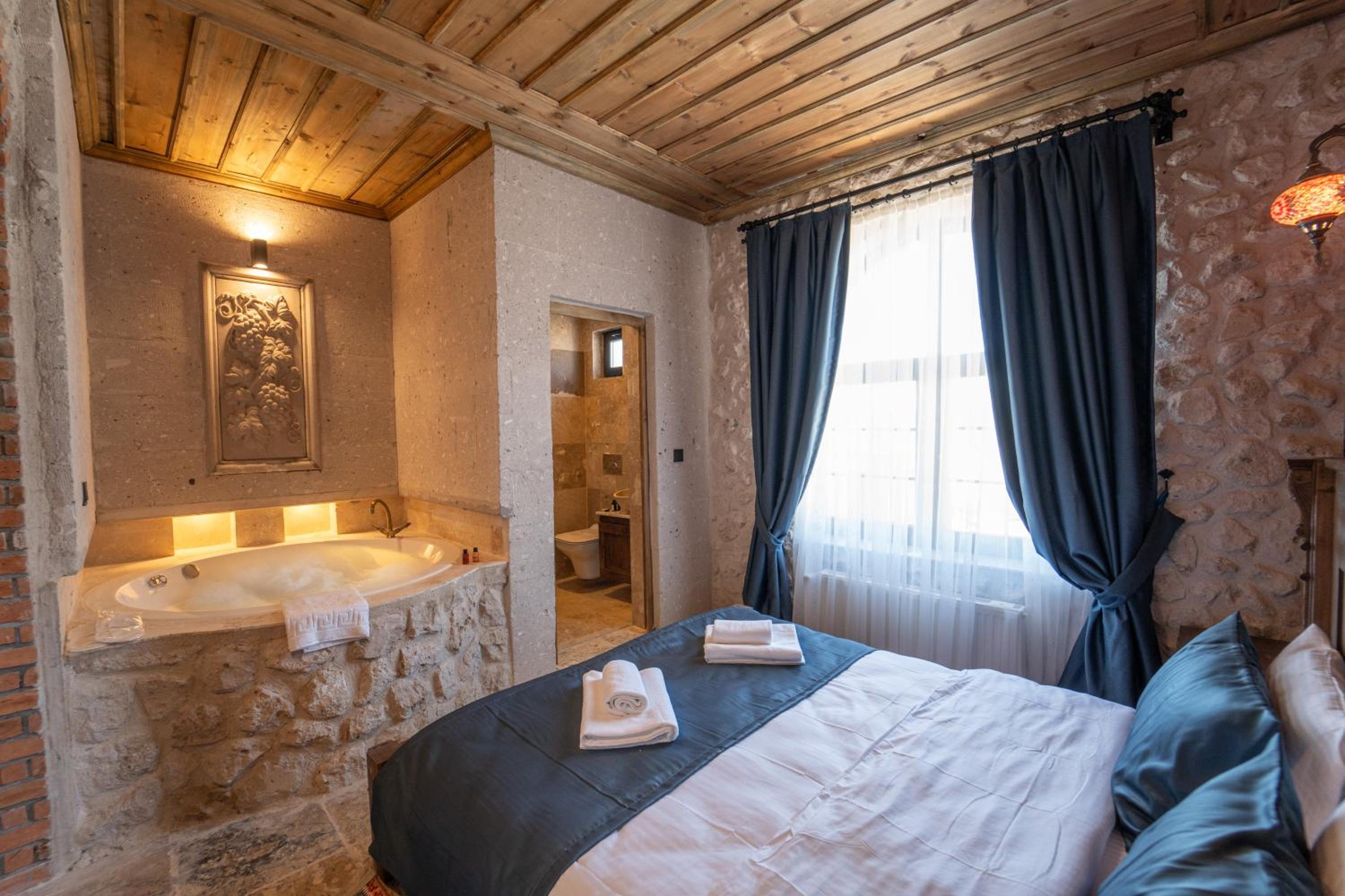 Junior Suite - Photo 8