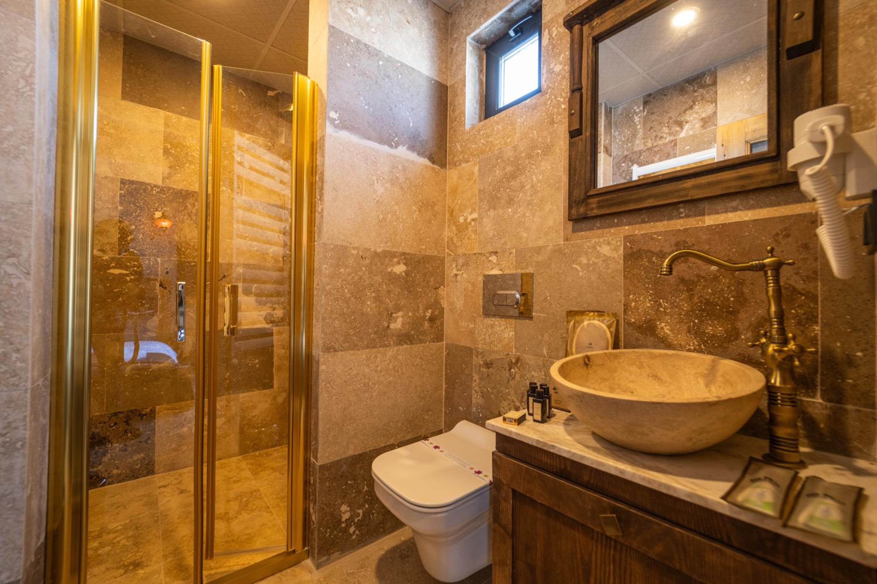Junior Suite - Photo 14