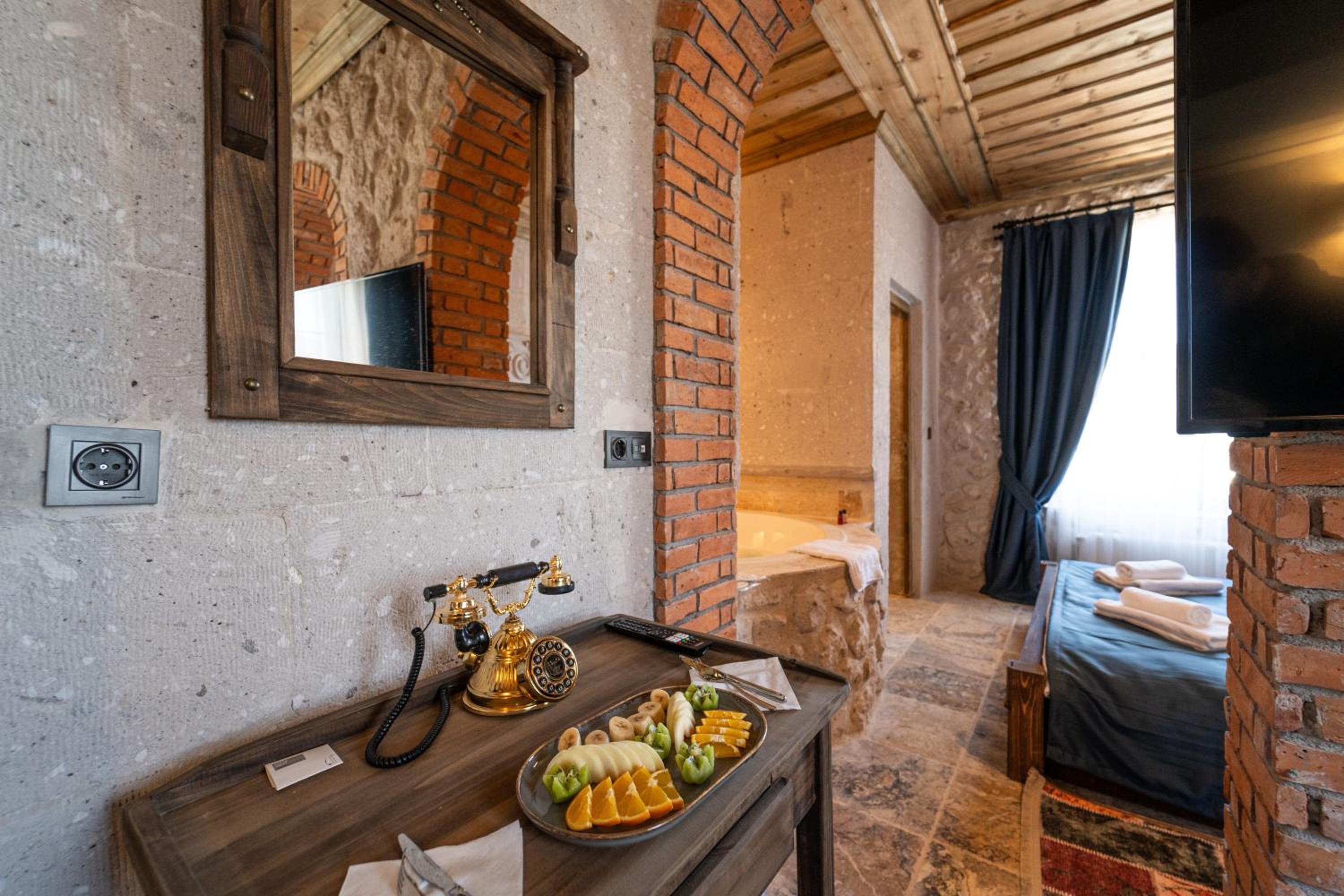 Junior Suite - Photo 2