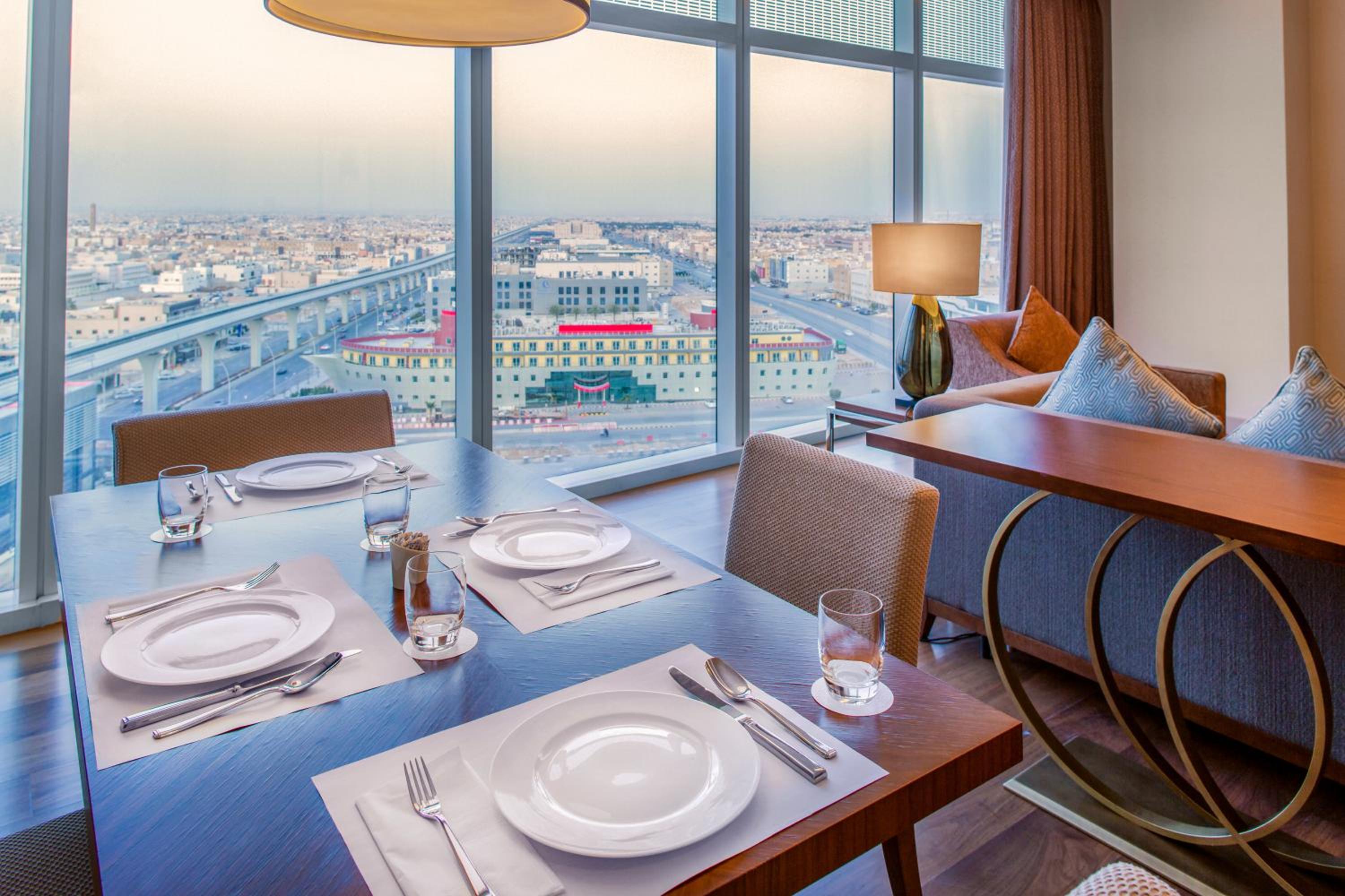 Two-Bedroom Deluxe Apartment - Accessible
