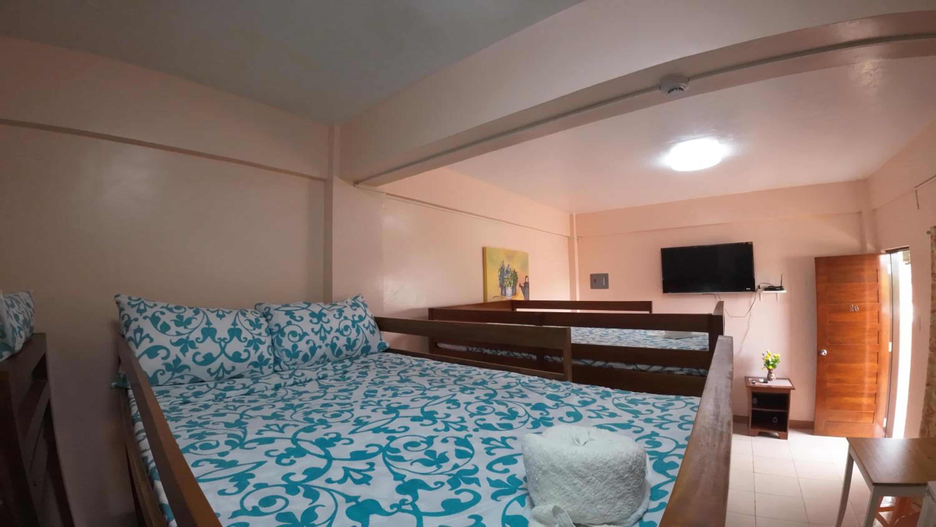 Family Room - Photo 7
