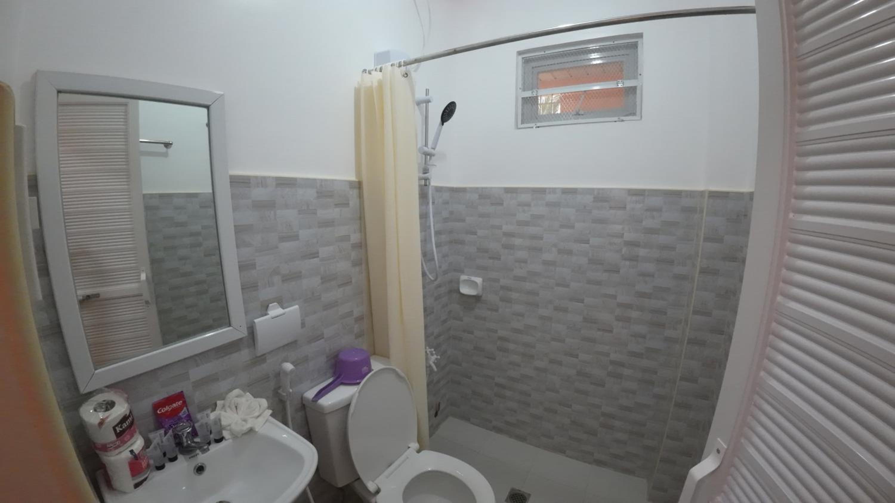 Deluxe Queen Room - Photo 4