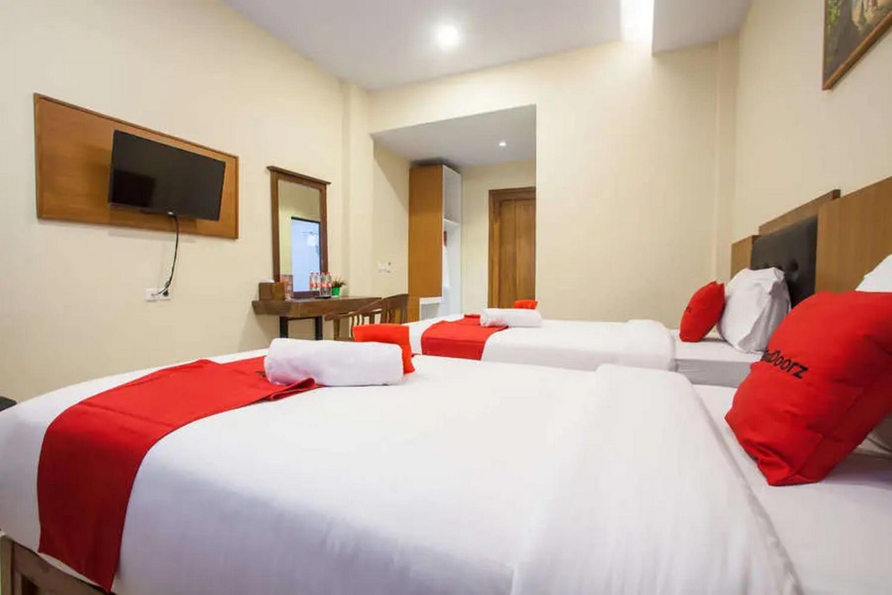 Twin Room - Photo 5