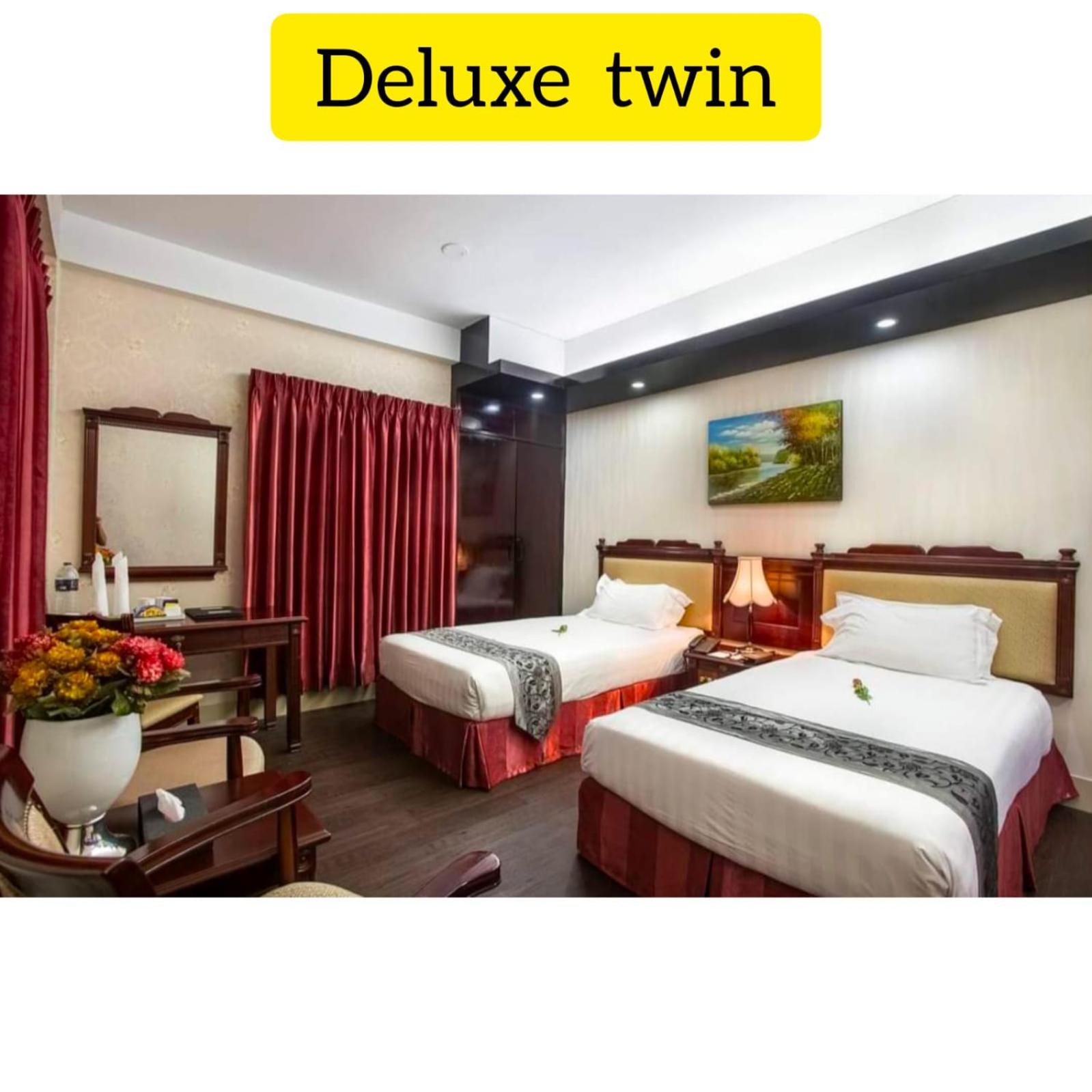 Deluxe Twin Room photo 2